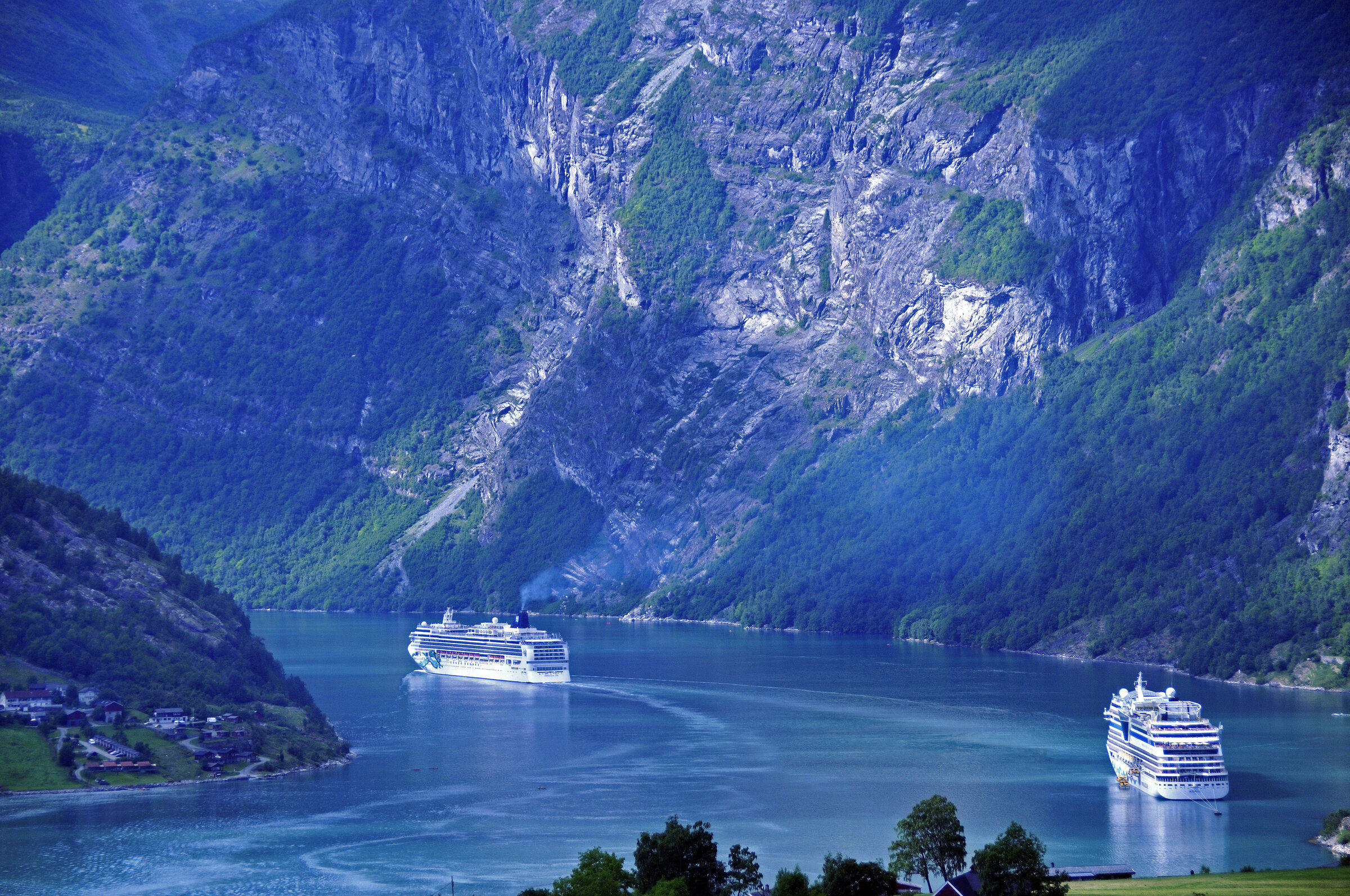 norwegen (111) - geiranger - aufstieg zur alm