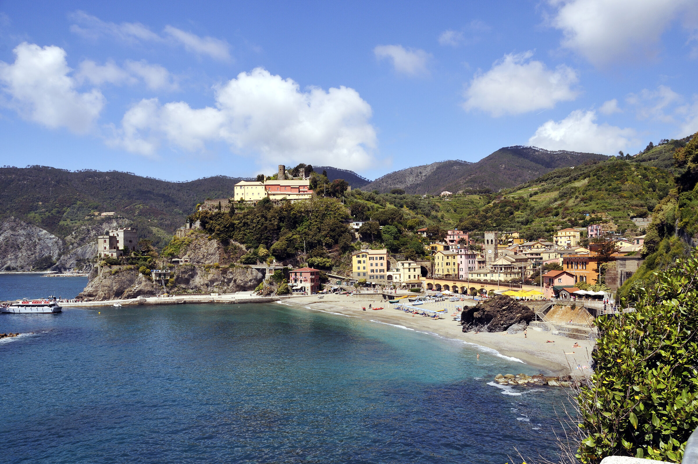 cinque terre - zwischen monterosso und vernazza - die bucht