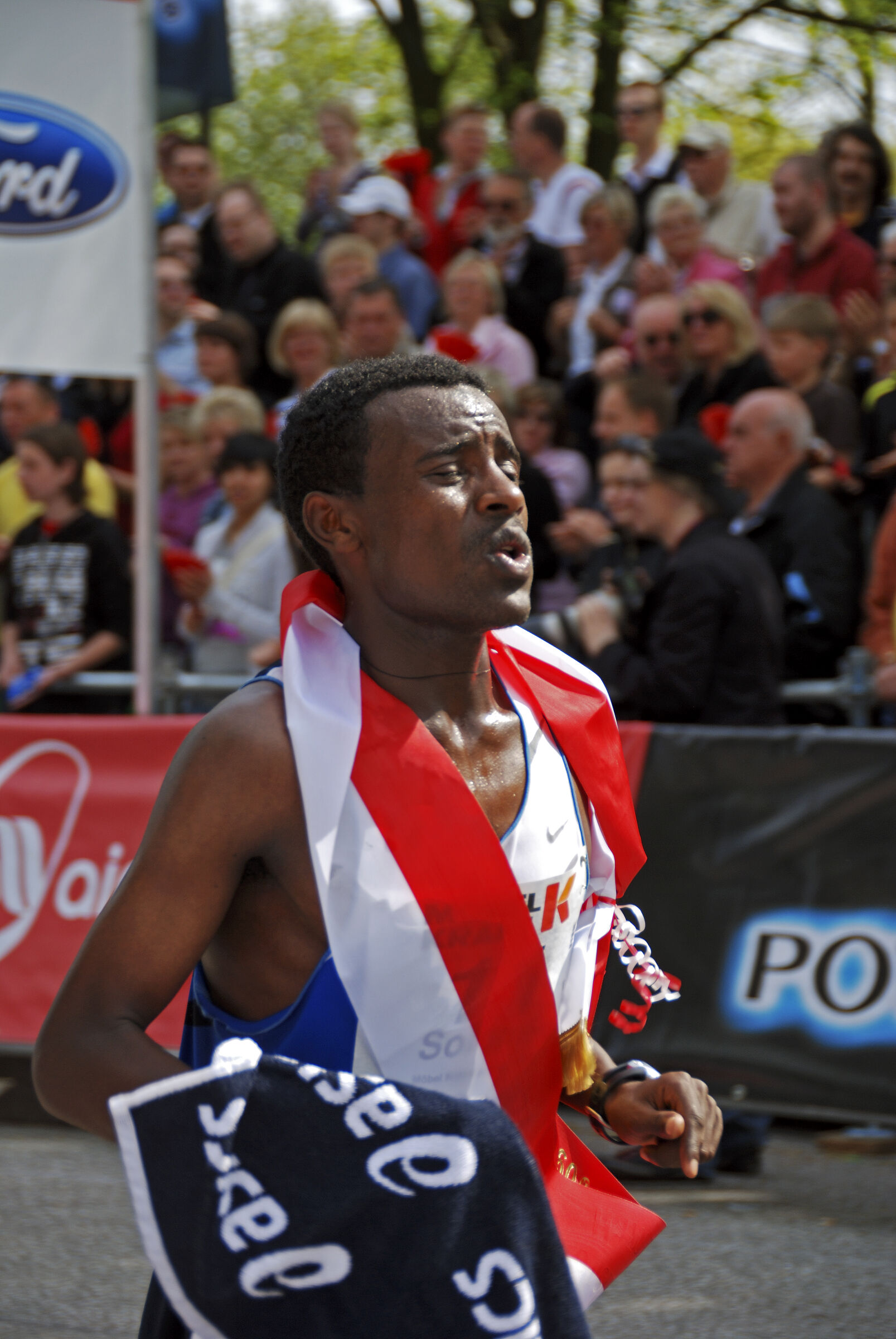 hamburg marathon 2009 - ehrenrunde solomon tside teil 3
