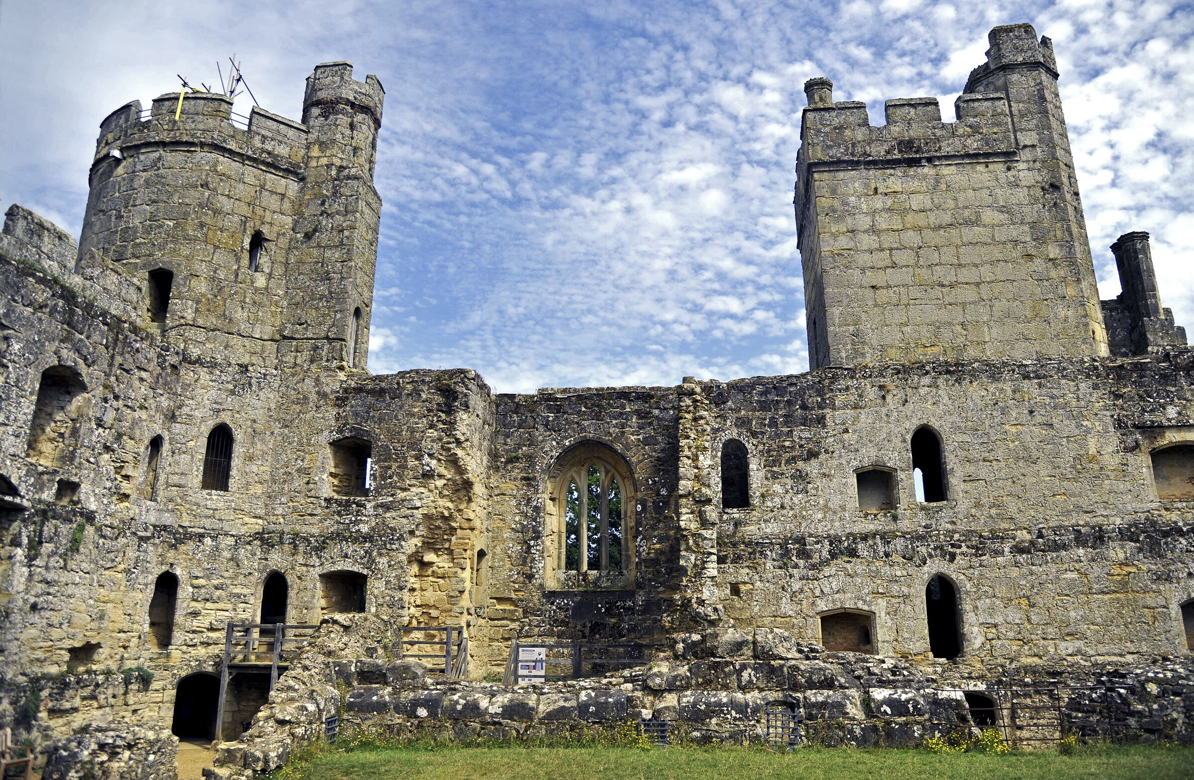 england – bodiam castle (09)