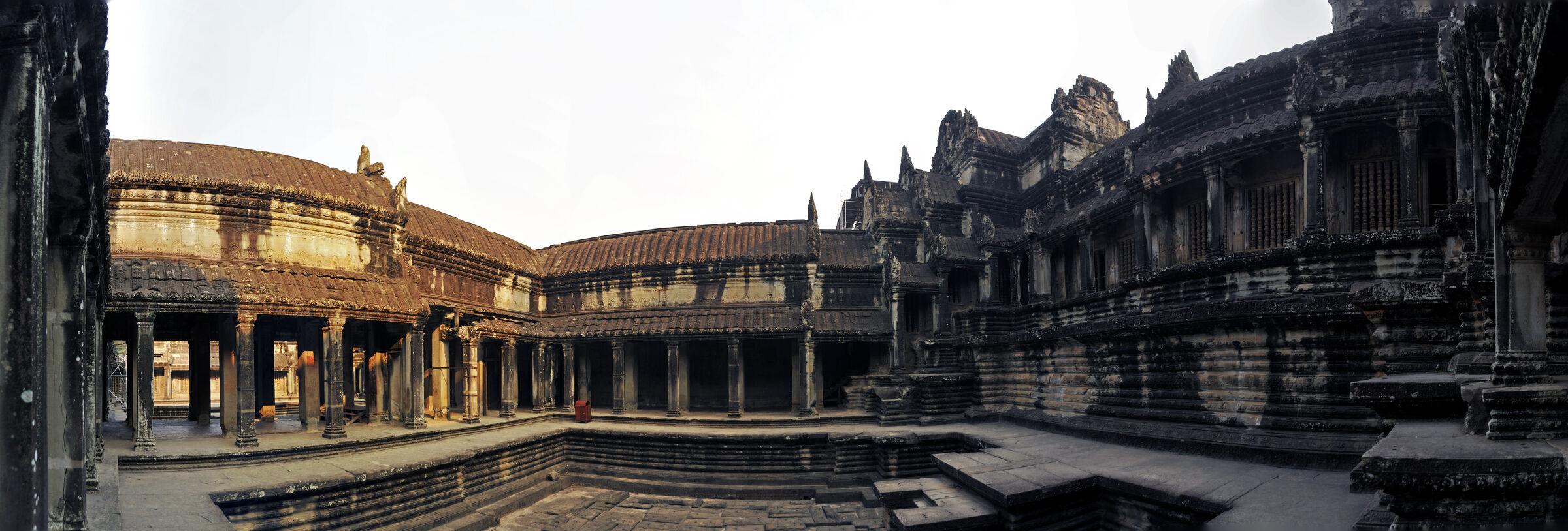 kambodscha - tempel von angkor - angkor wat (52) - teilpanorama