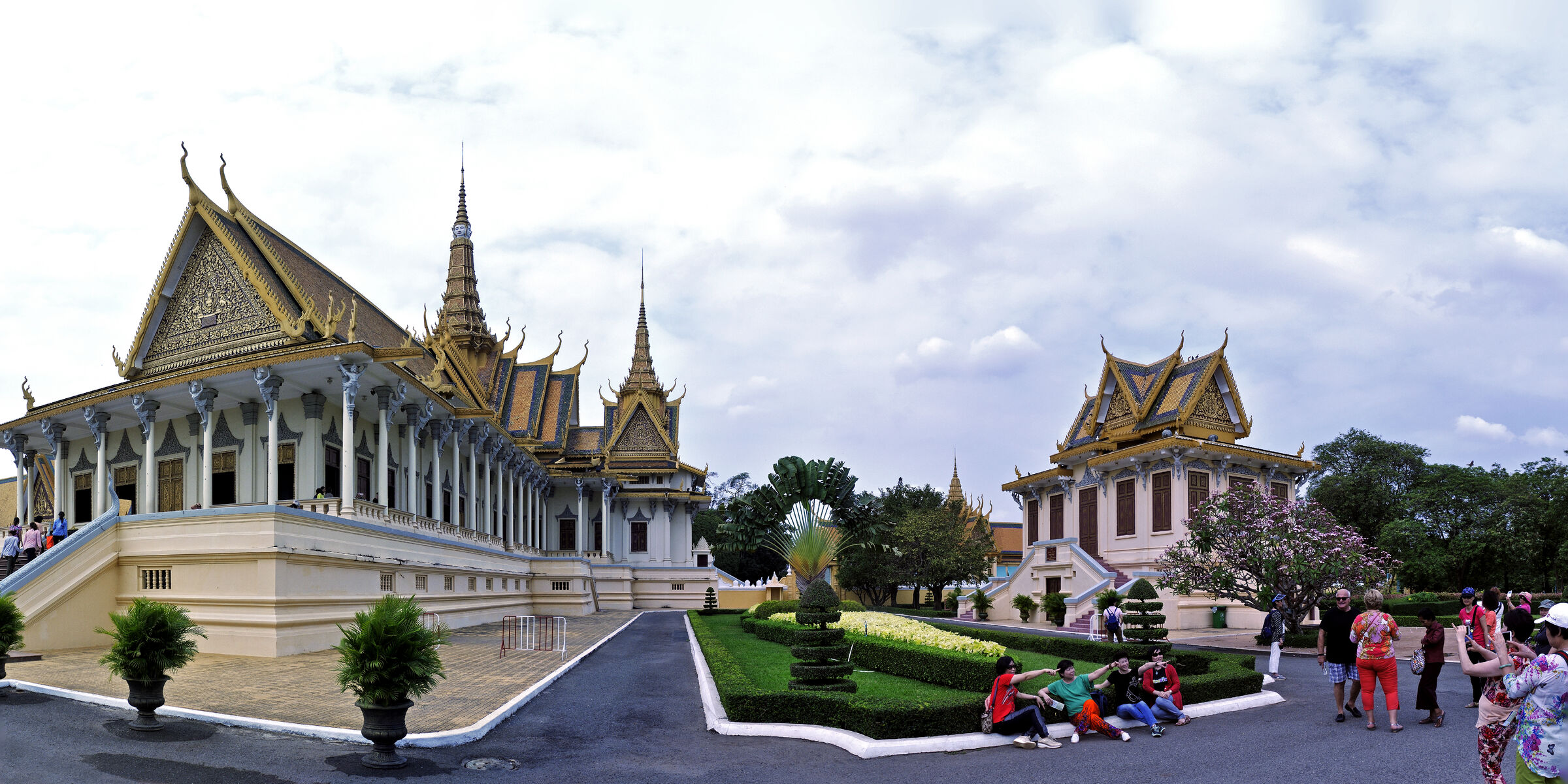 phnom penh - königspalast (13) - teilpanorama
