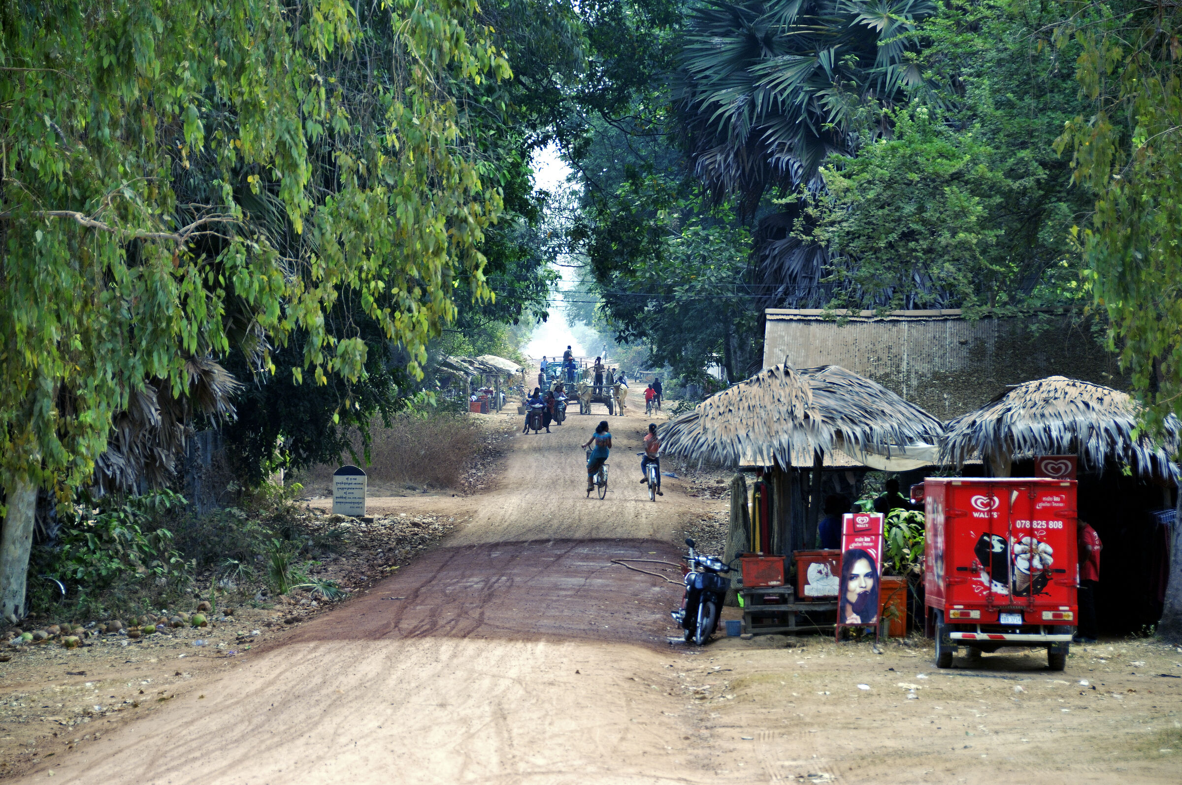 kambodscha - tempel von anghor - unterwegs (19)