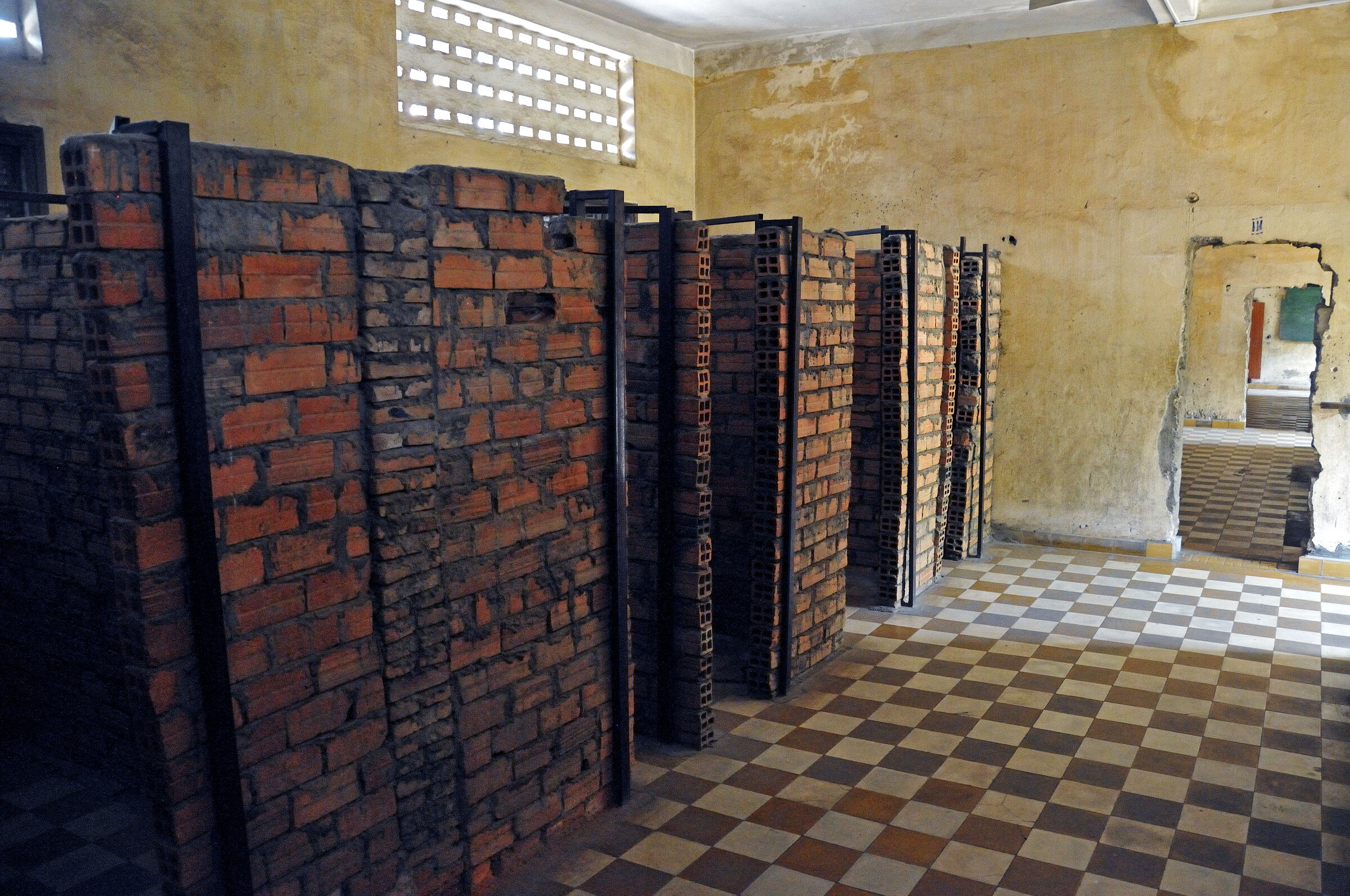 phnom penh - tuol sleng (16)