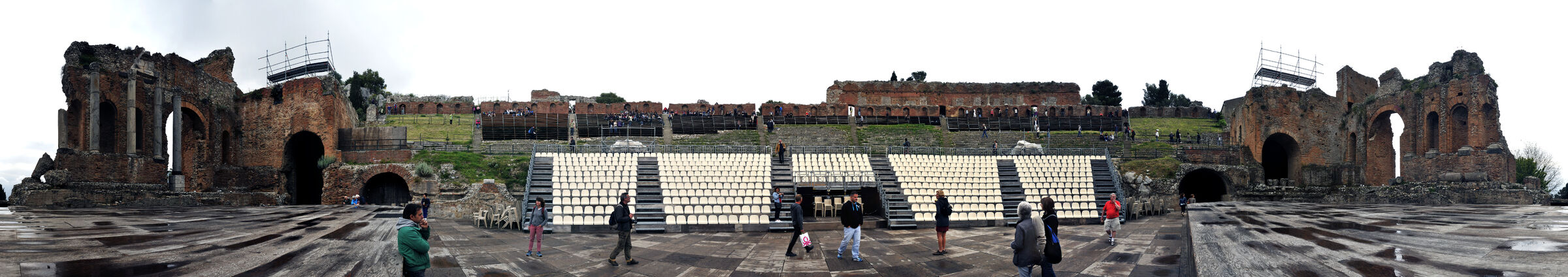 amphittheater - 360° panorama - vor der bühne - version 2- tao