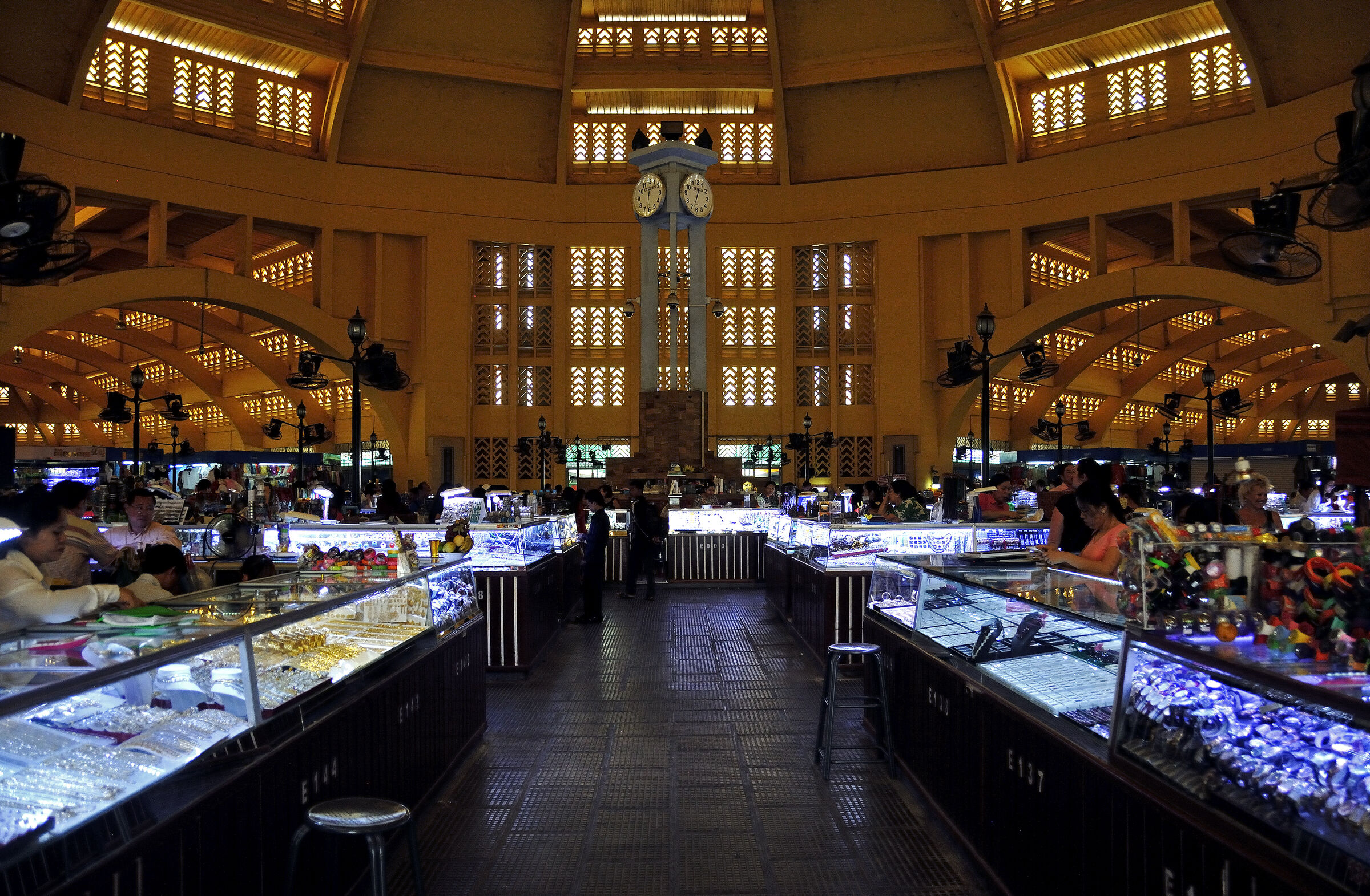 phnom penh - psar thmei (08)