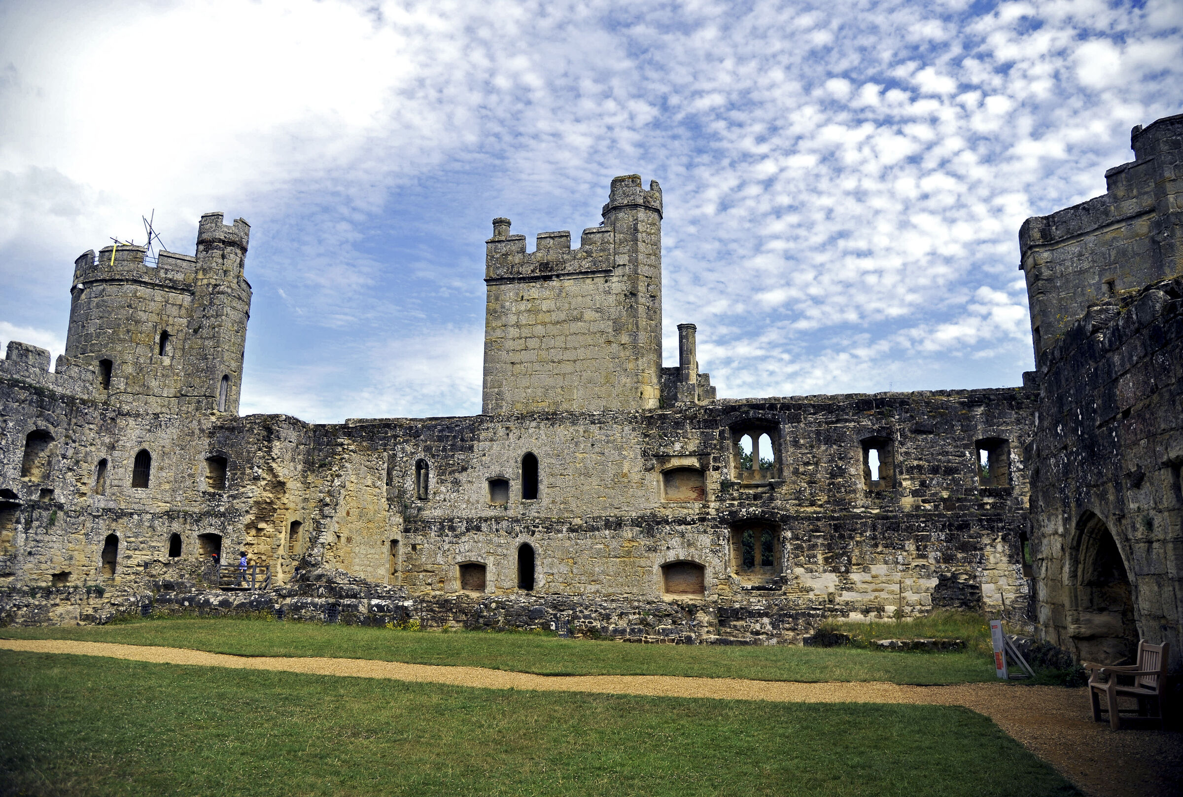 england – bodiam castle (10)