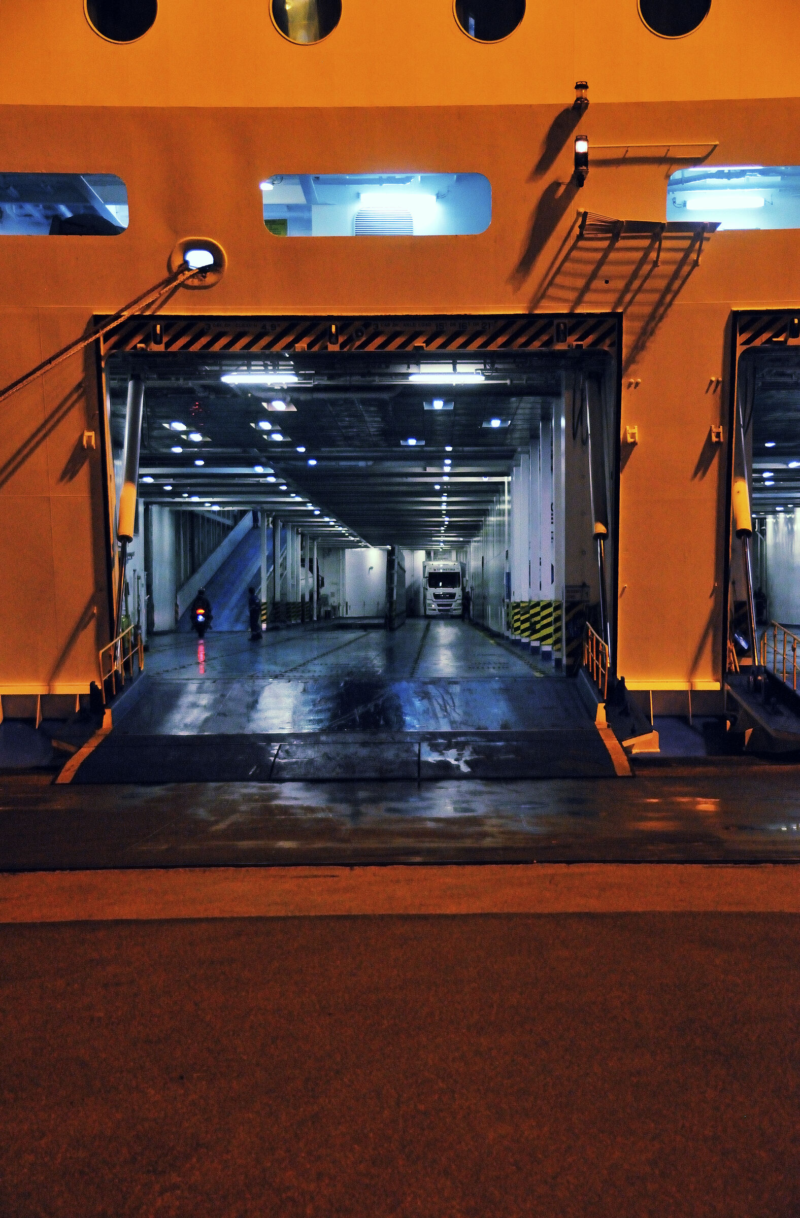 italien - livorno - blick ins innere