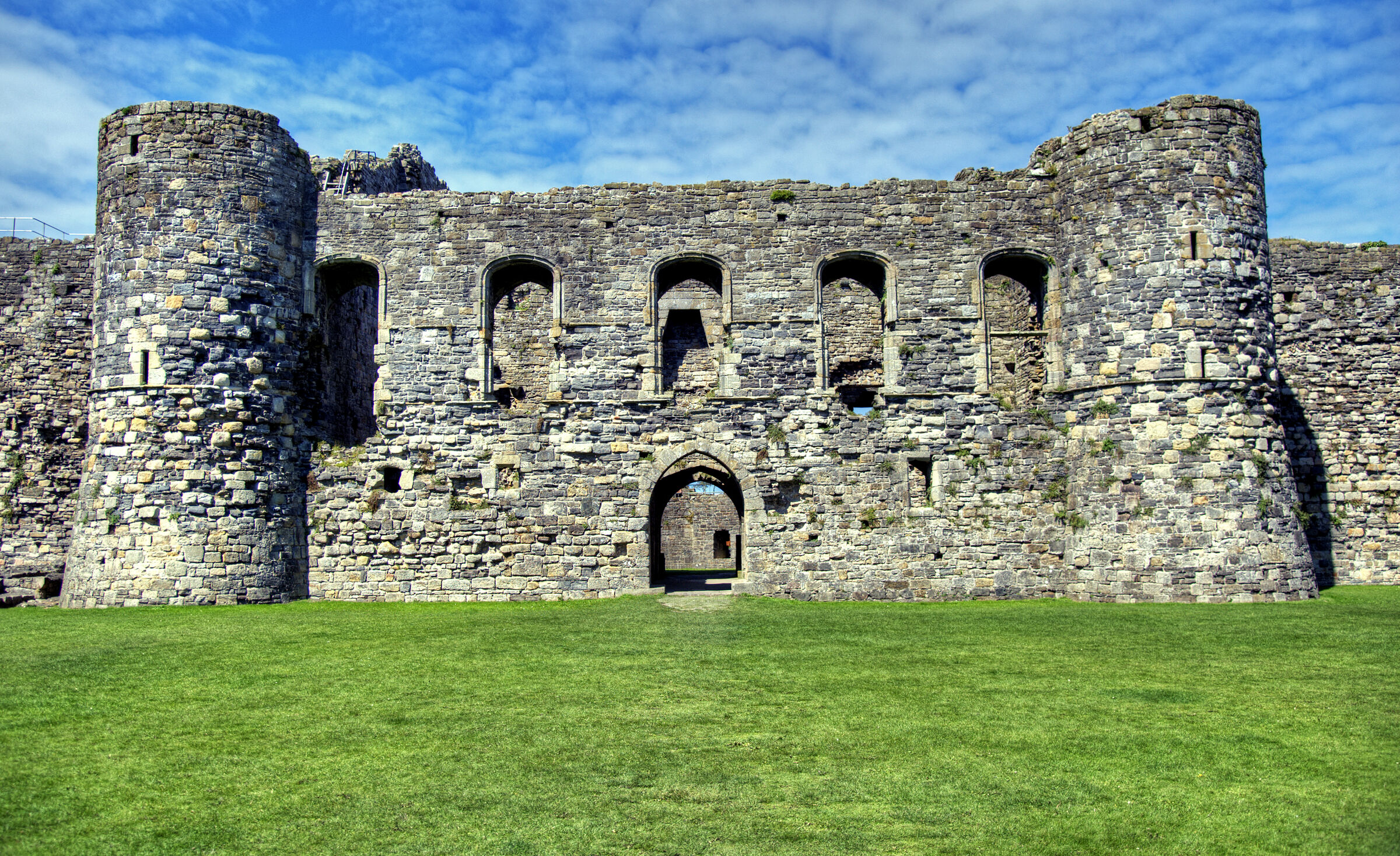 wales – beaumaris castle (10)