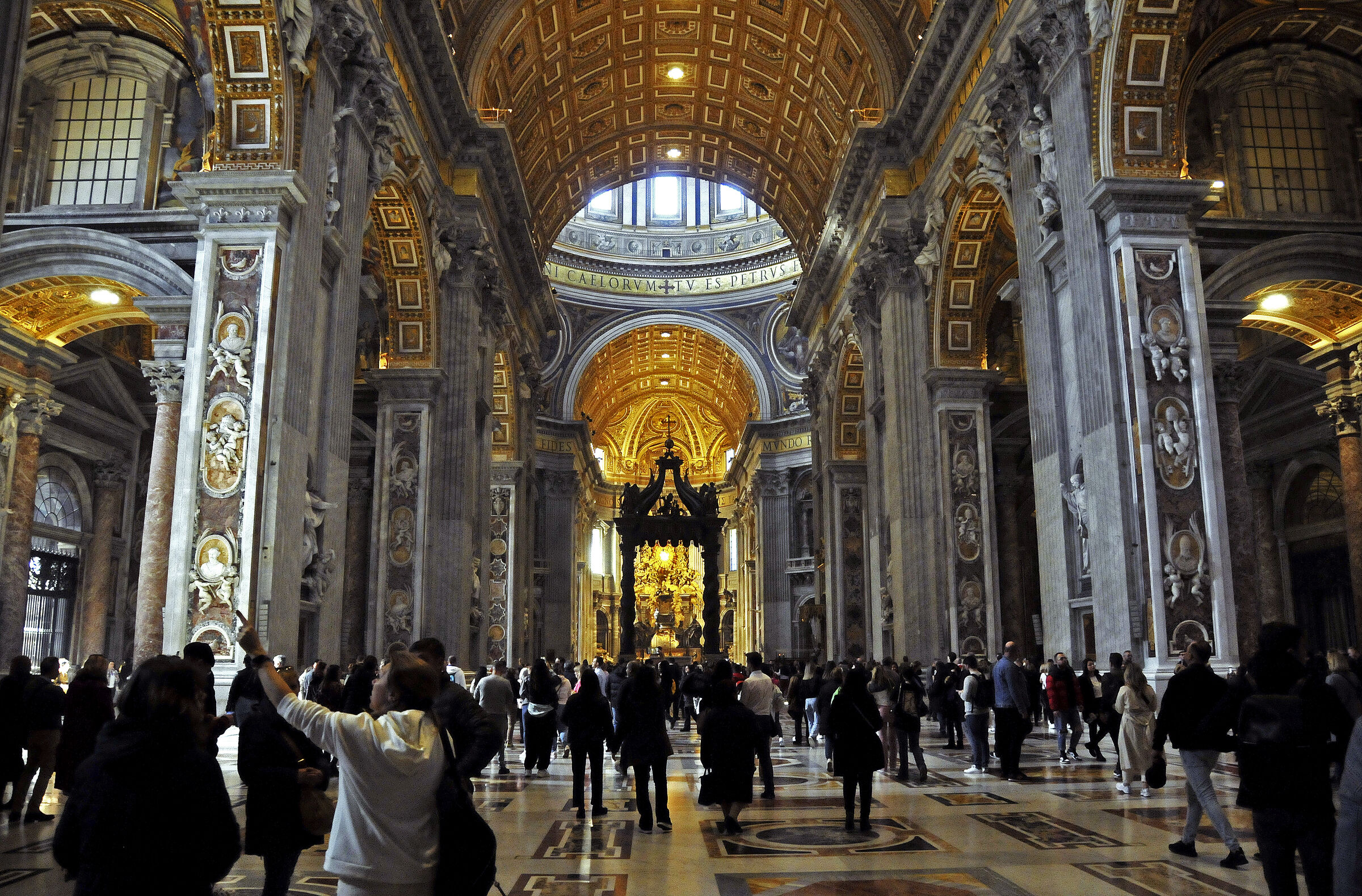 rom 2023 – im petersdom (01)