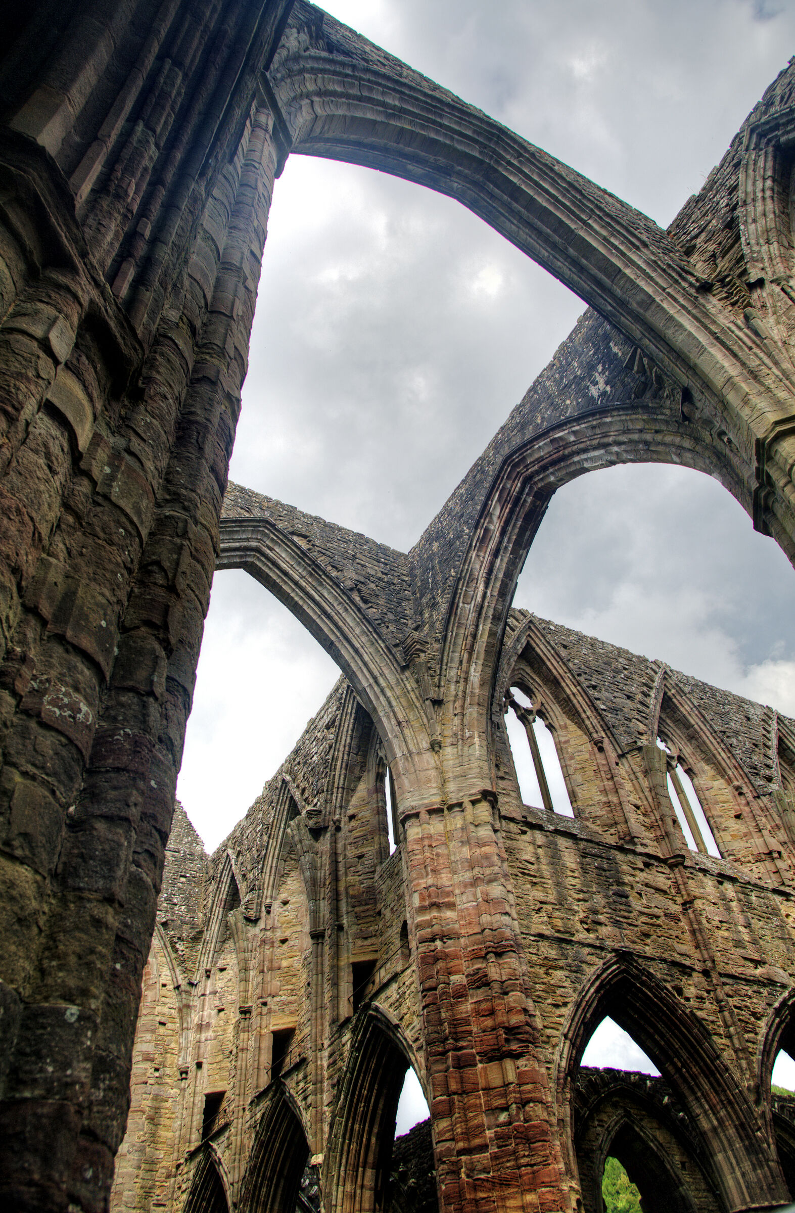 wales – tintern abbey (23)