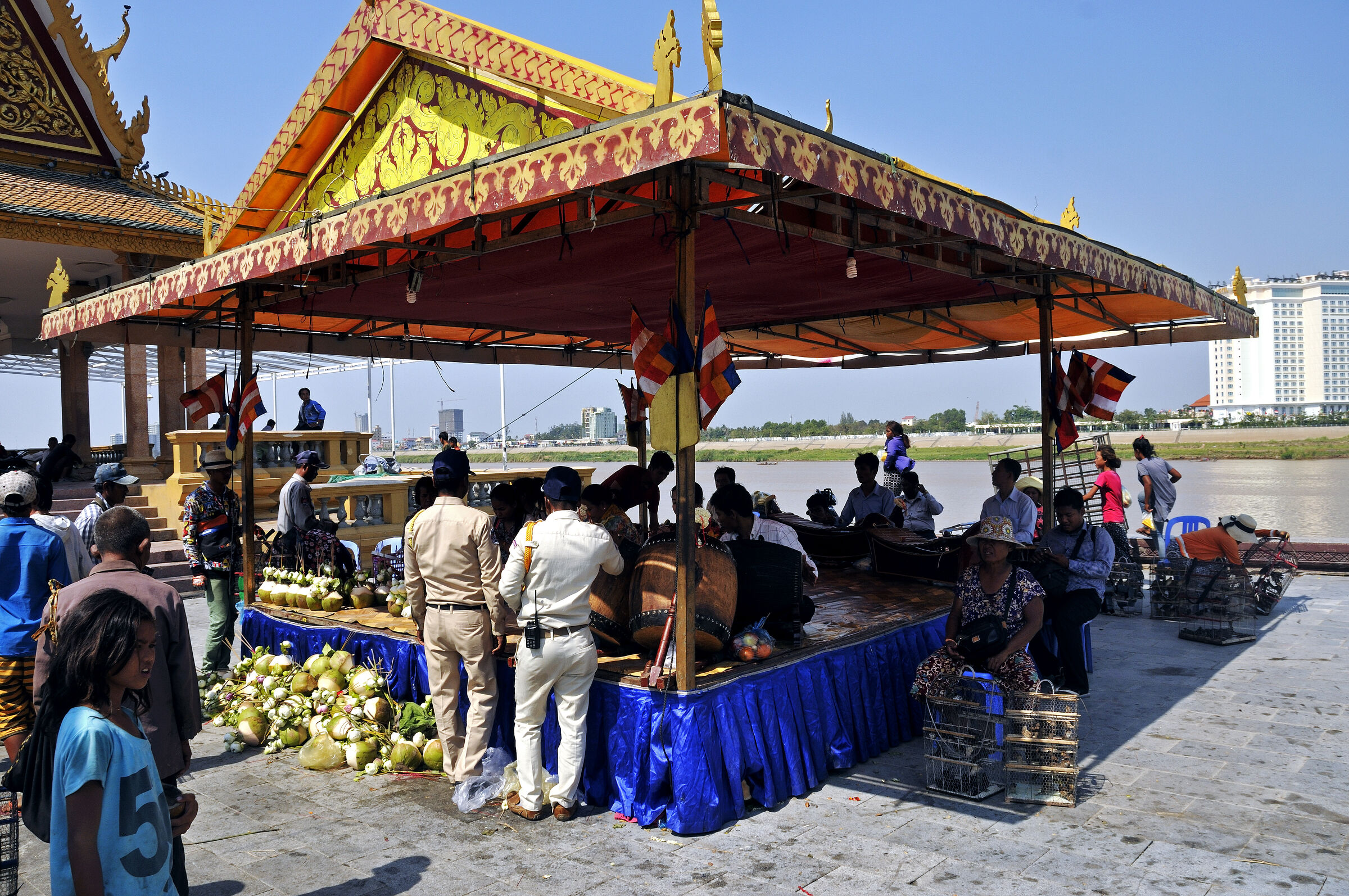 phnom penh - am fluss (23)