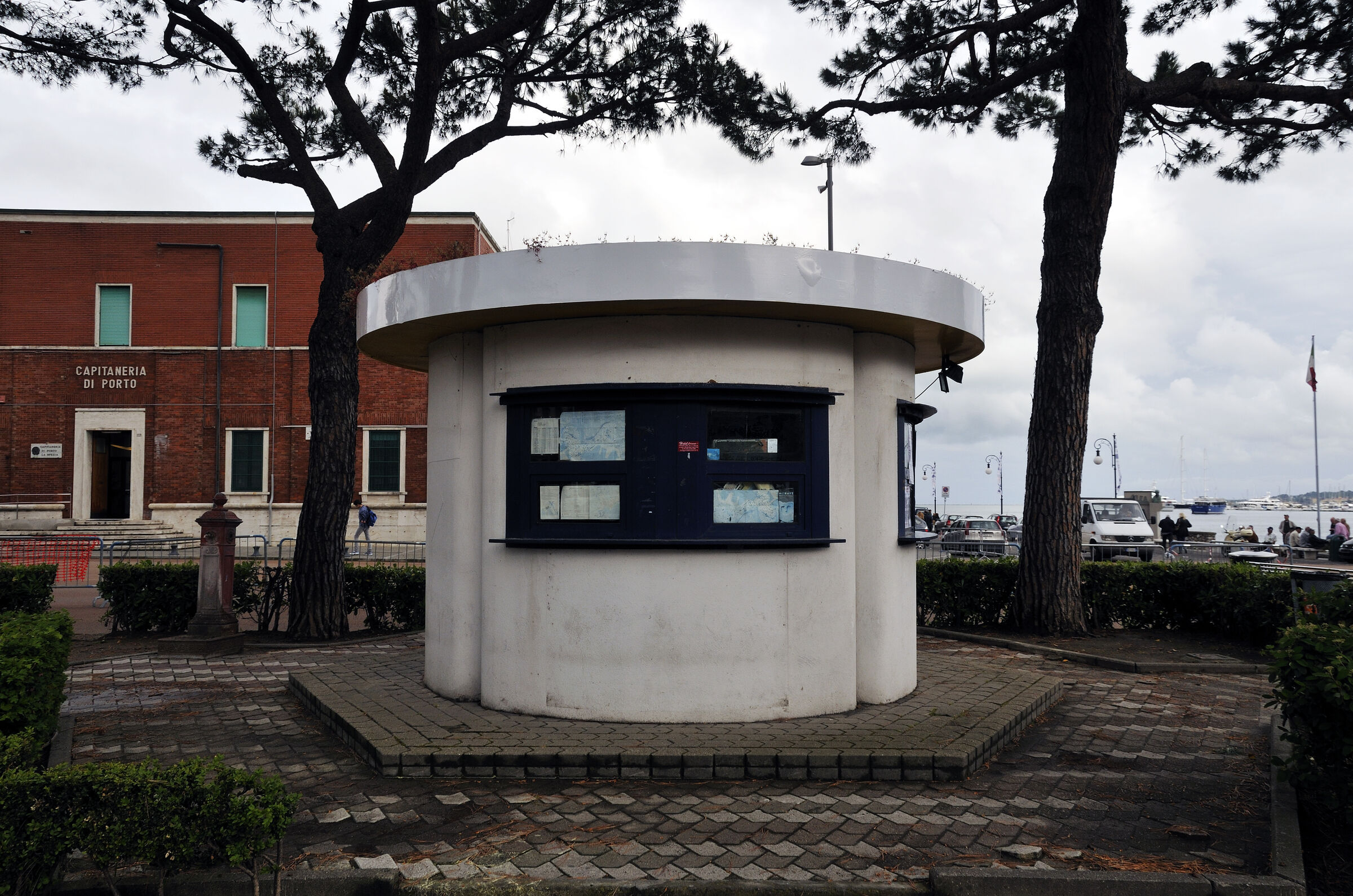 la spezia –  (20) –  am hafen