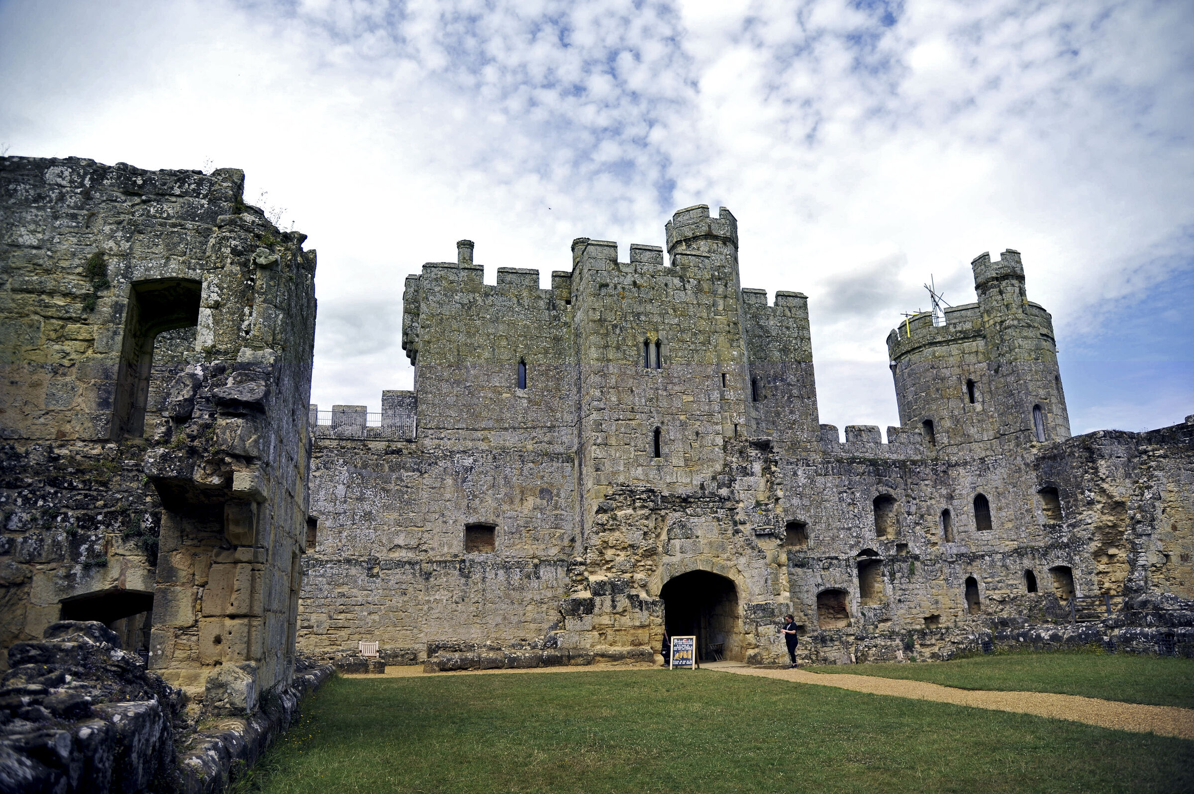 england – bodiam castle (11)