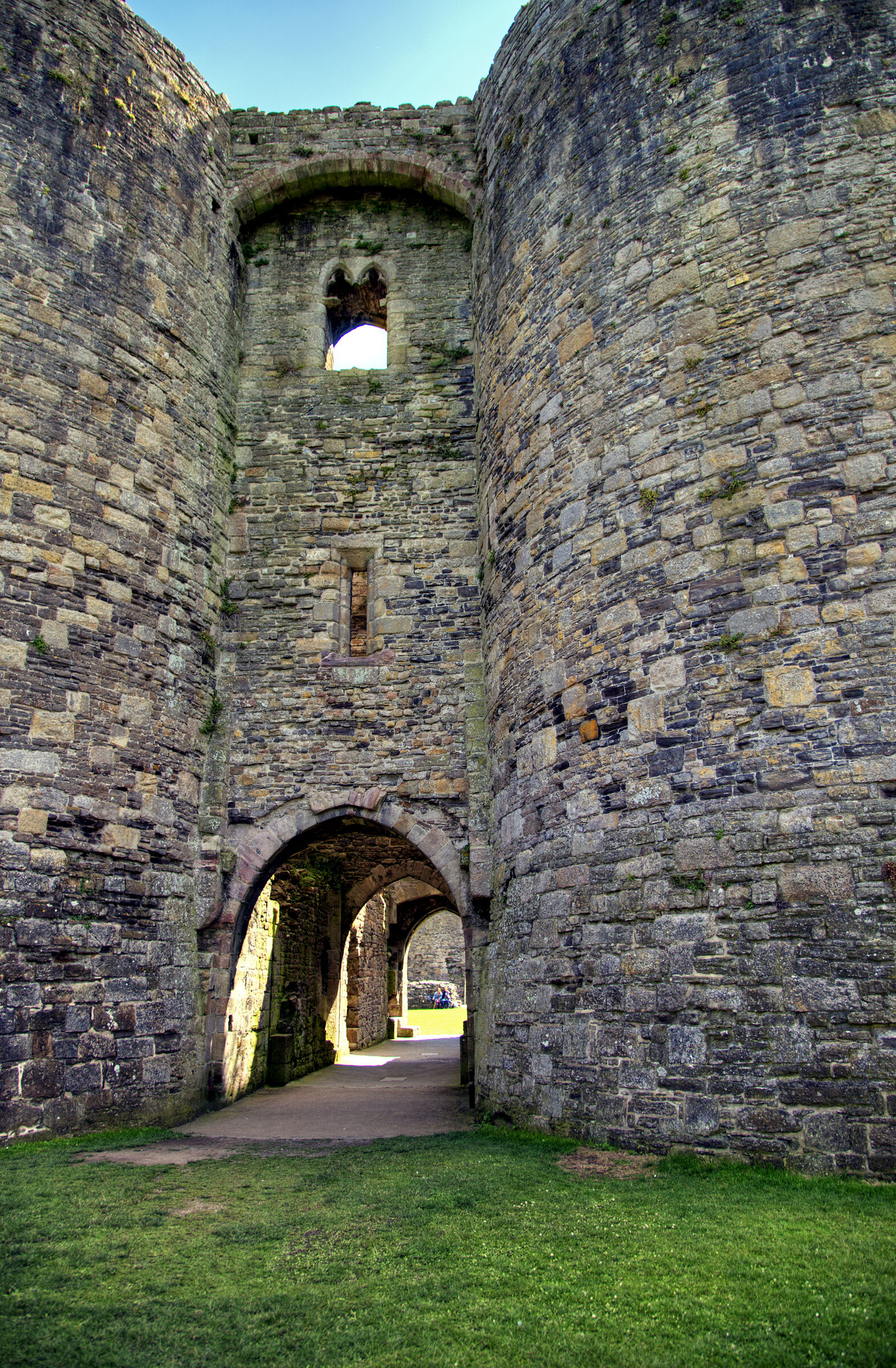 wales – beaumaris castle (17)