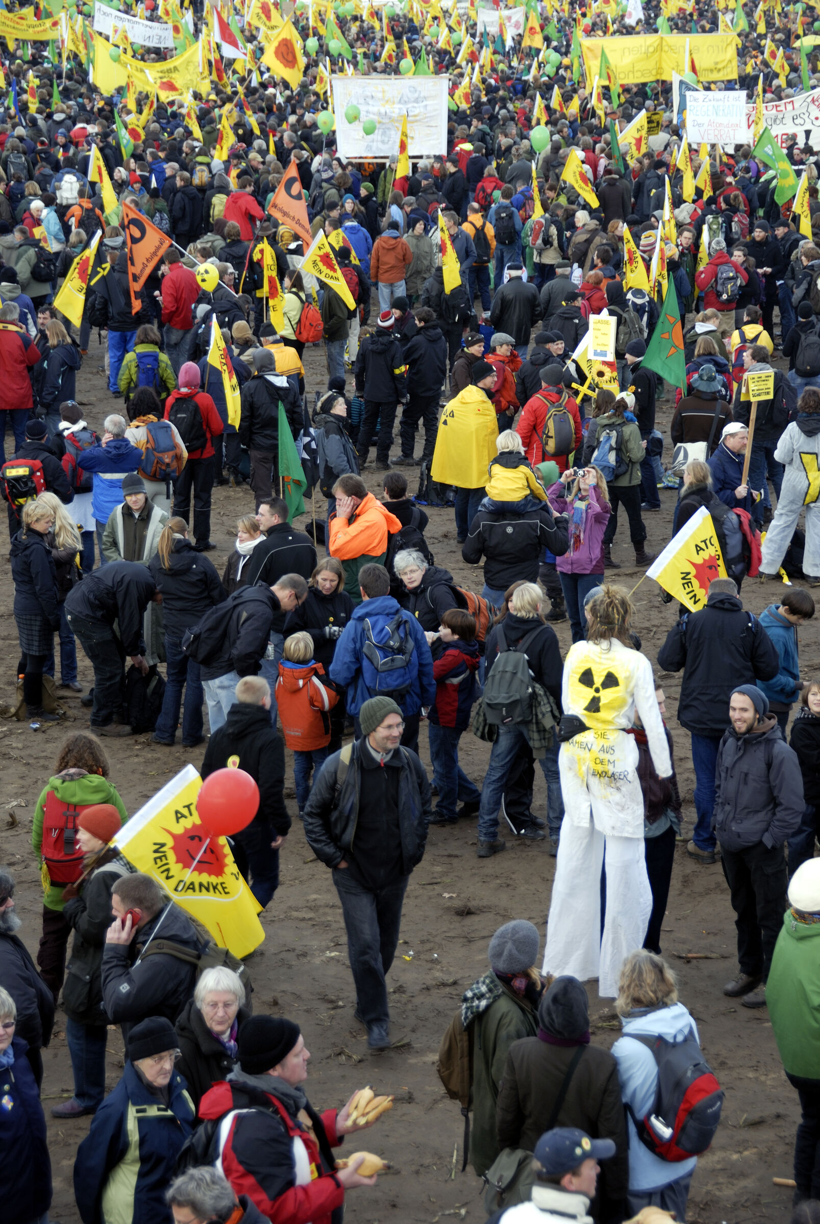 castor november 2010 – die kundgebung (07)