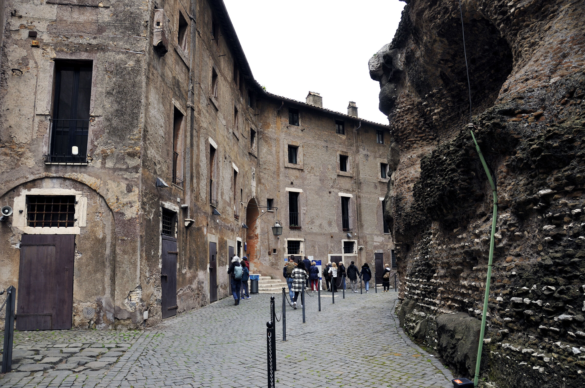 rom 2023 – engelsburg (01)