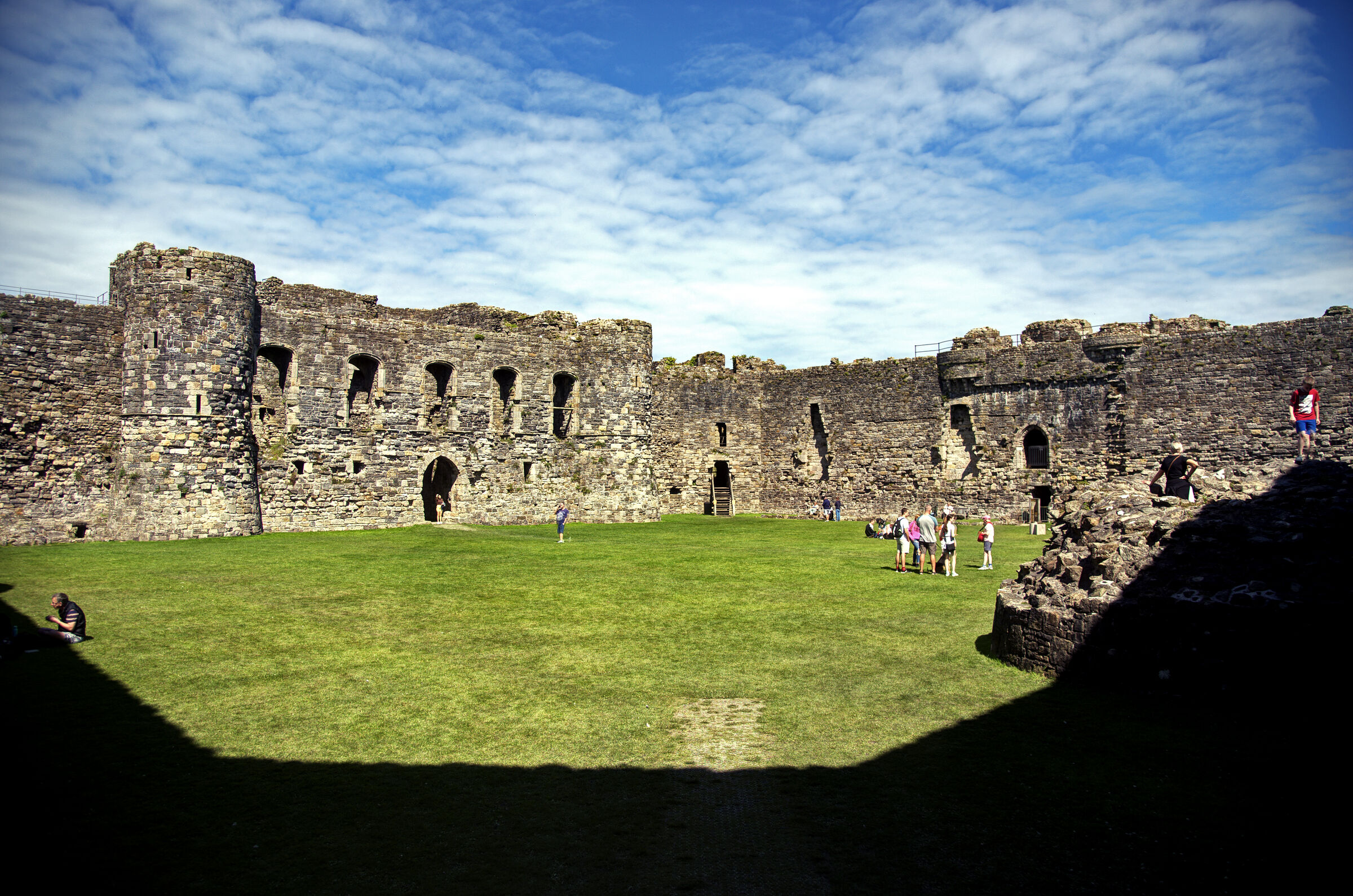 wales – beaumaris castle (11)