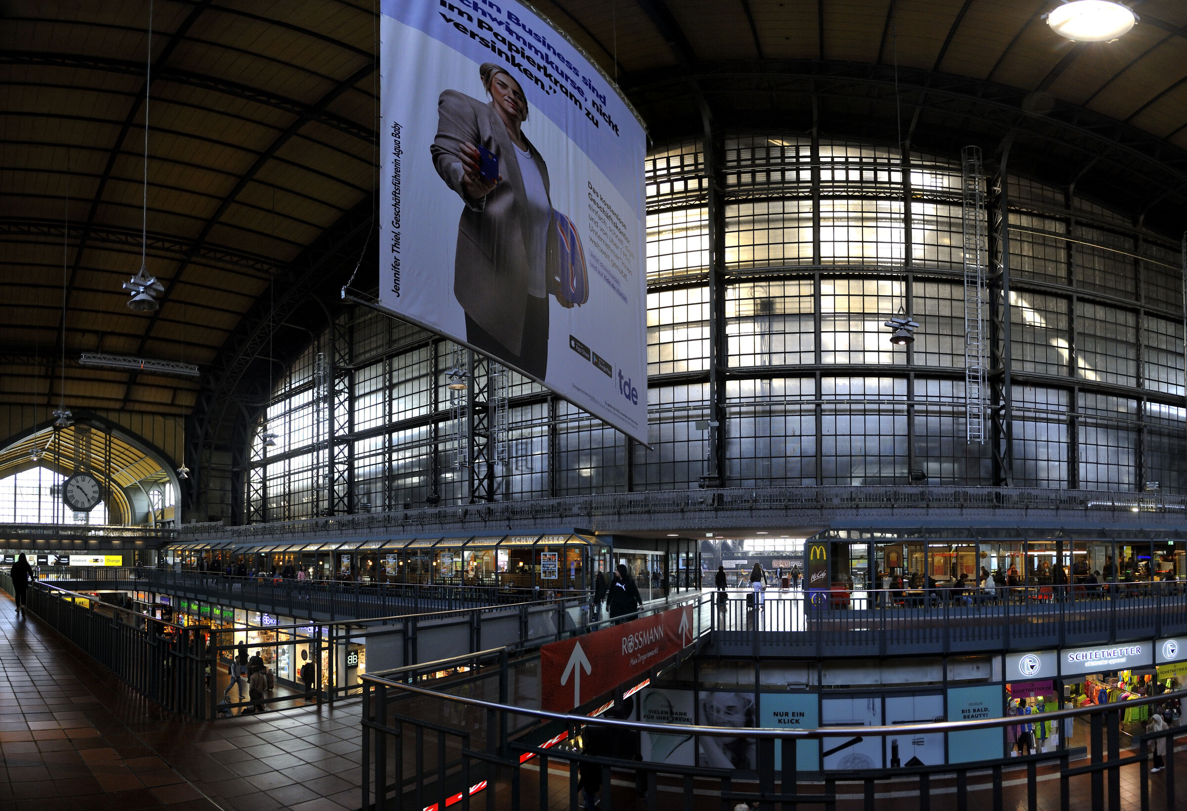 hamburg hauptbahnhof (14)