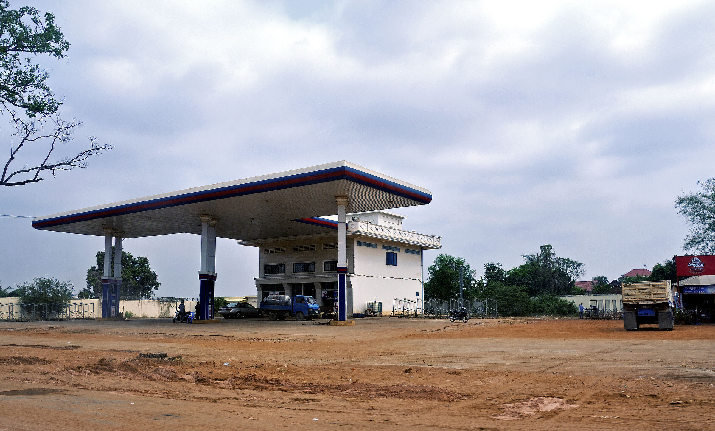 kambodscha - tempel von anghor - unterwegs (29)