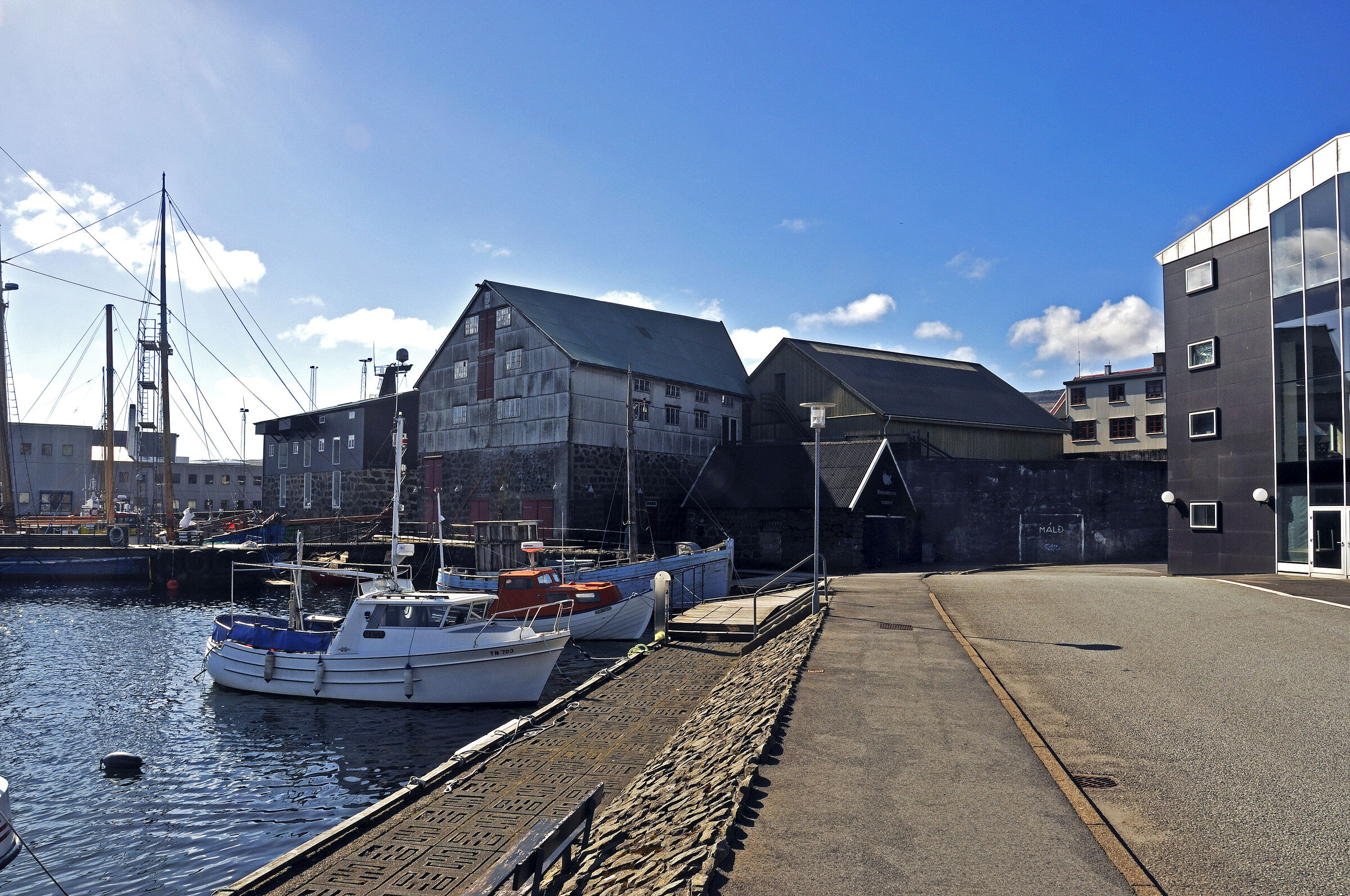 färöer inseln - thorshaven -  westhafen teil 2
