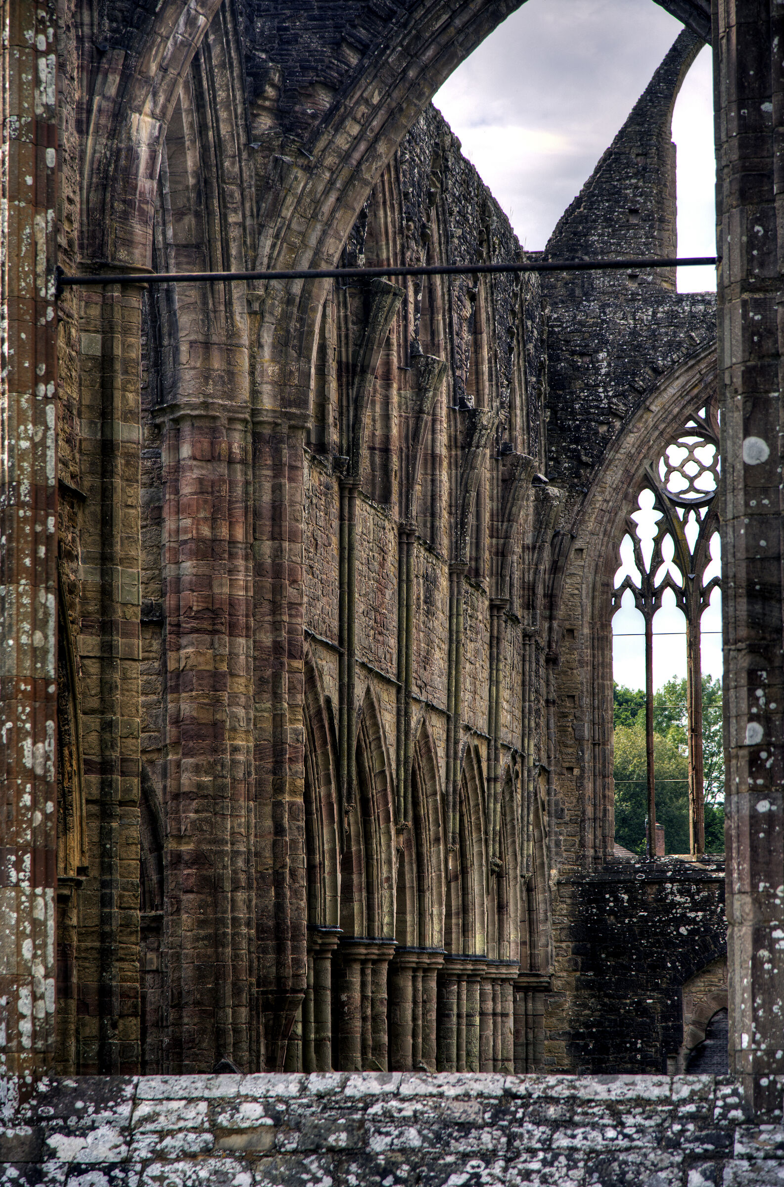 wales – tintern abbey (16)