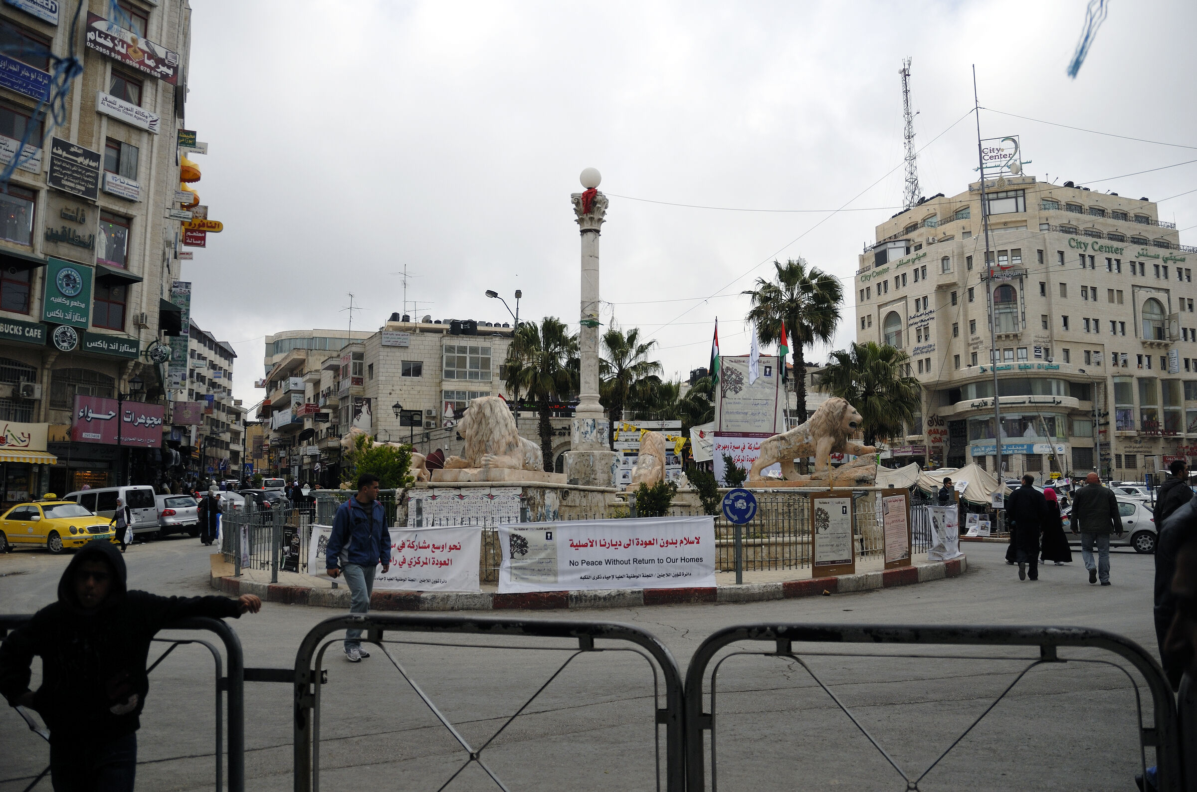 palästina- ramallah - der al-manarah-platz