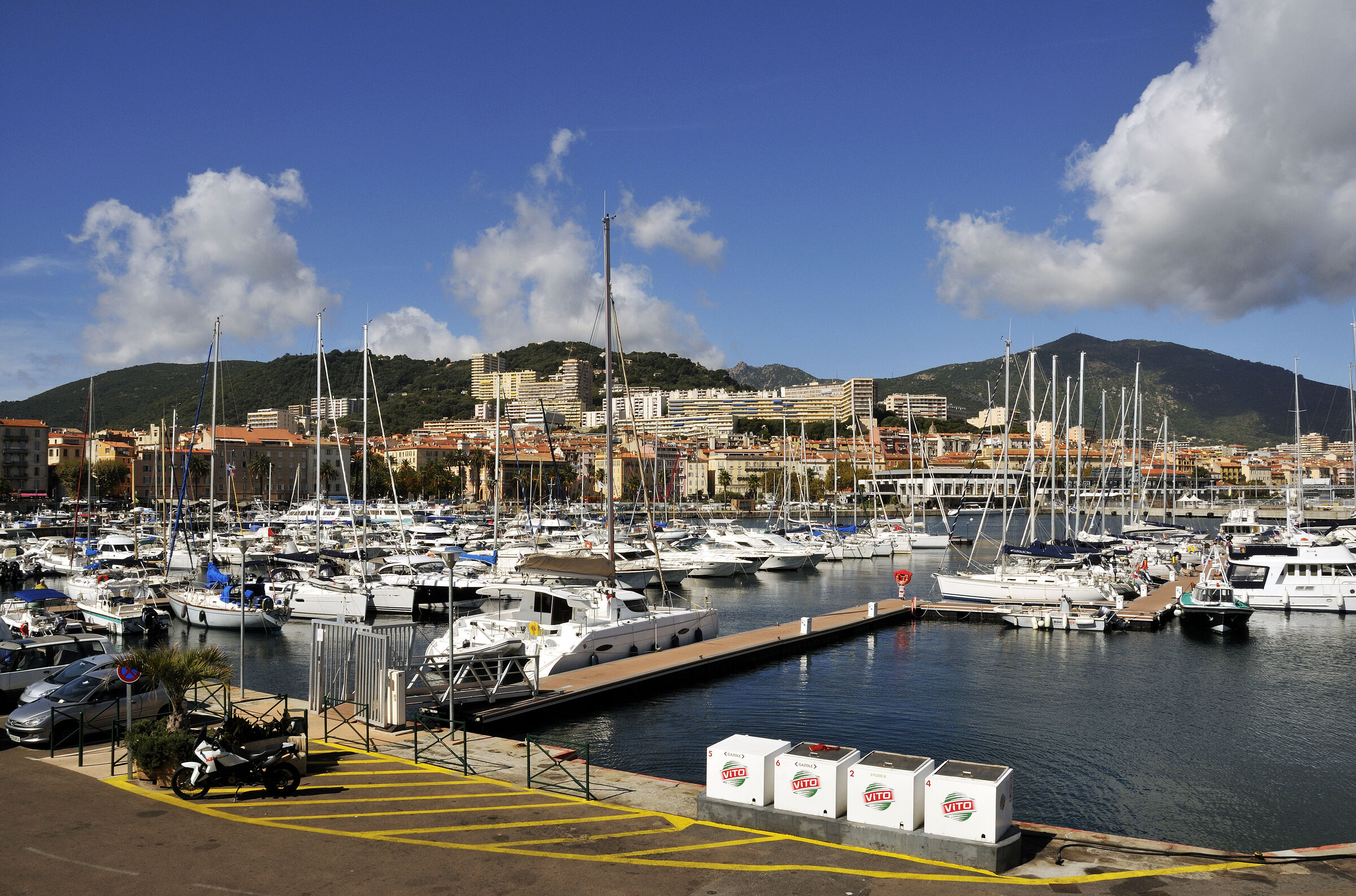 korsika - ajaccio – port tino rossi