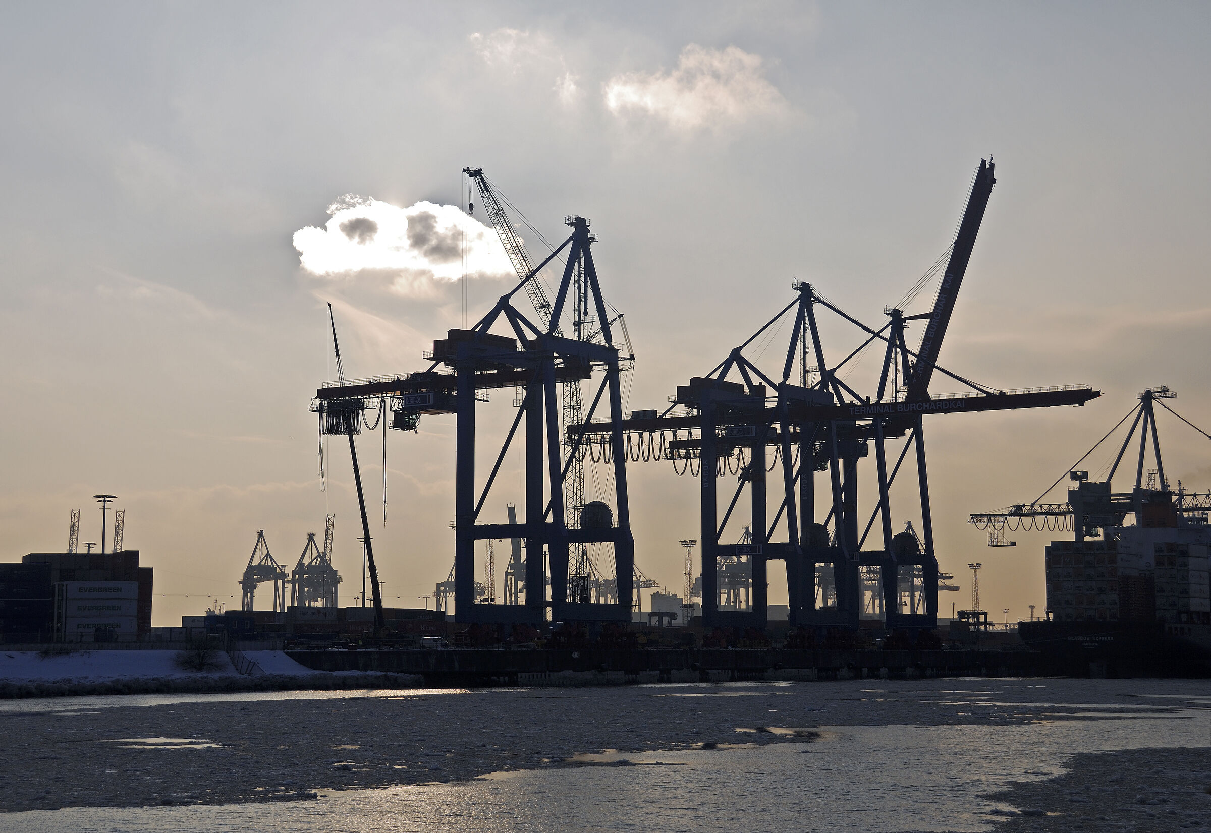 elbspaziergang (25) - schattenrisse