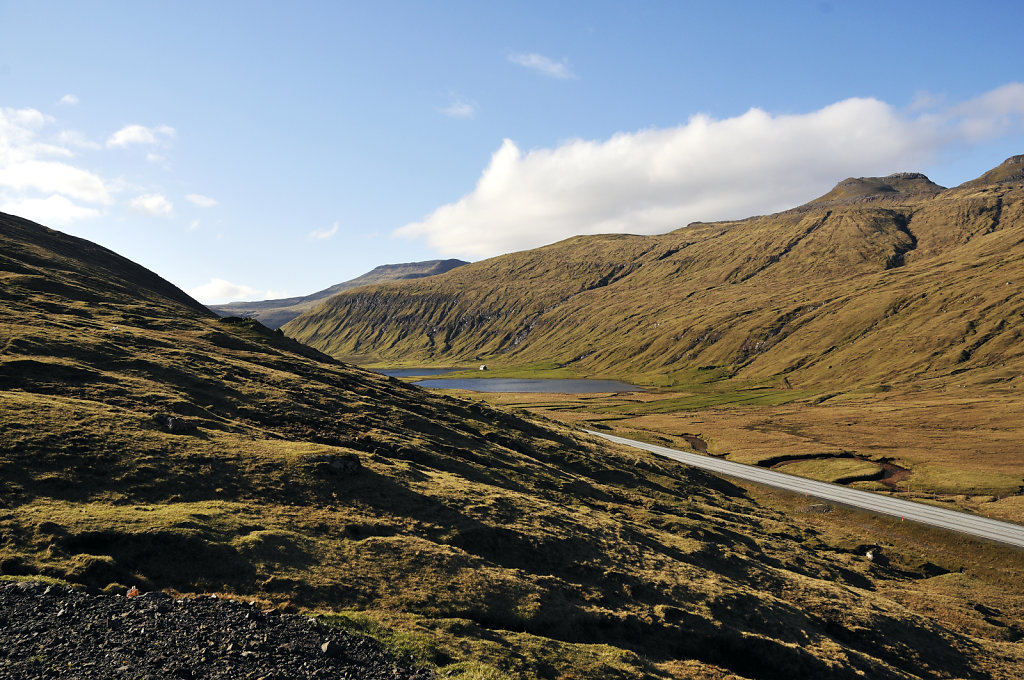 färöer inseln - auf streymoy - blick ins tal