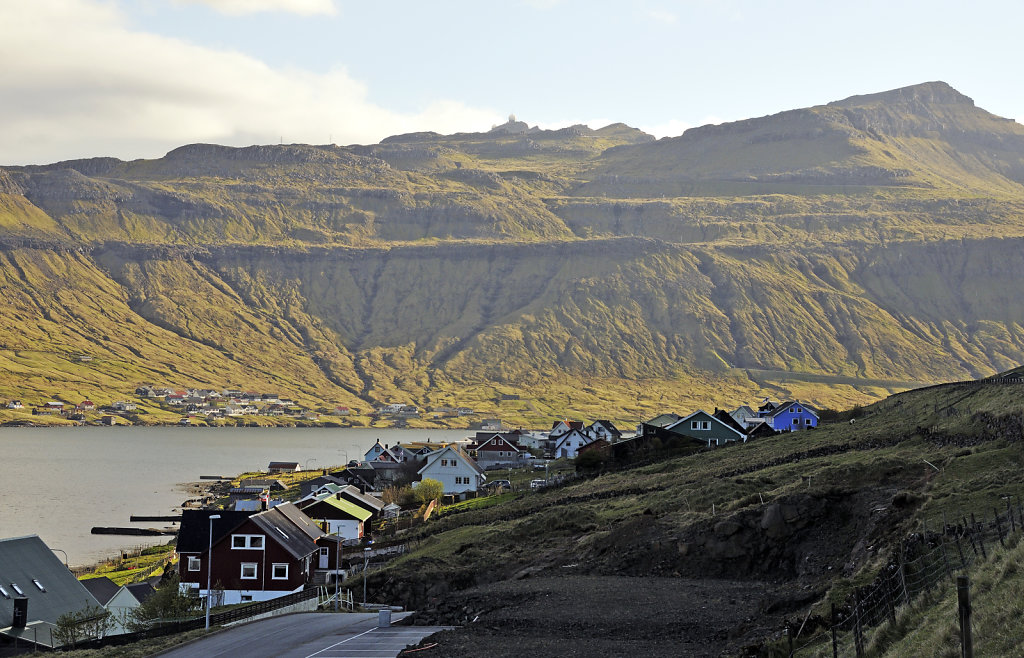 färöer inseln - kollefjord - der ort