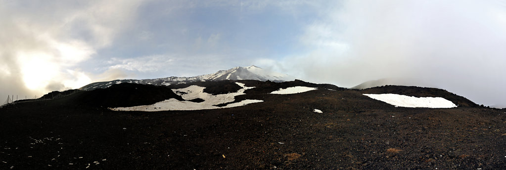 am rifugio sapienza - teilpanorama - etna sud - 2015 (14)