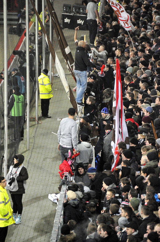 hamburg - st.pauli - millerntor (06)- vorsinger