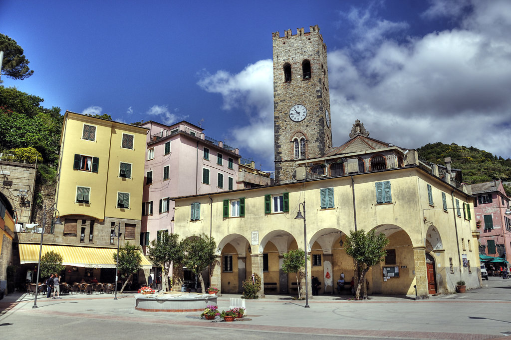 cinque terre – monterosso al mare - rathaus