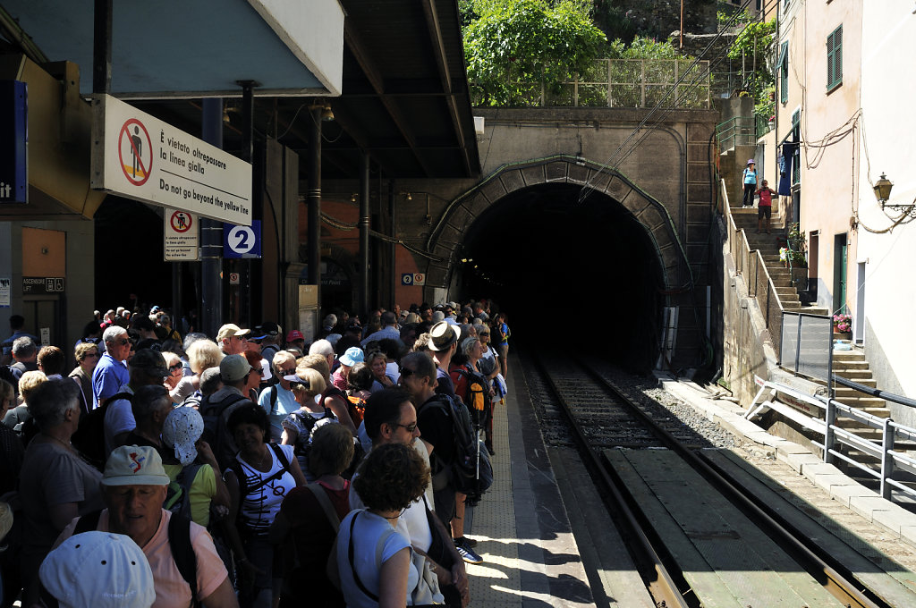 cinque terre - vernazza - dicht an dicht