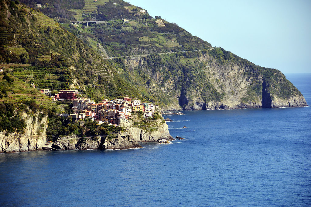 cinque terre - corniglia - blick auf manarola