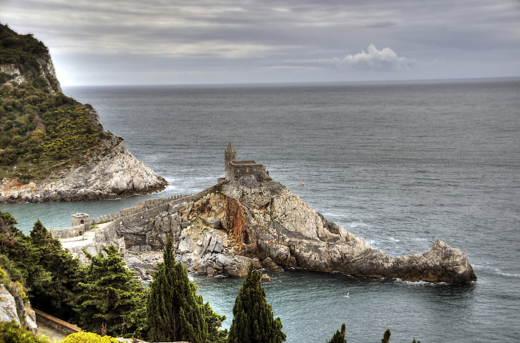 cinque terre -  porto venere - chiesa di san pietro teil 3