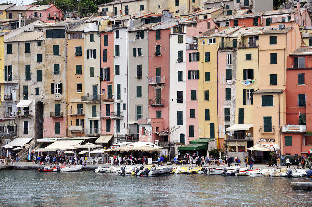 cinque terre -  porto venere - am hafen - detail