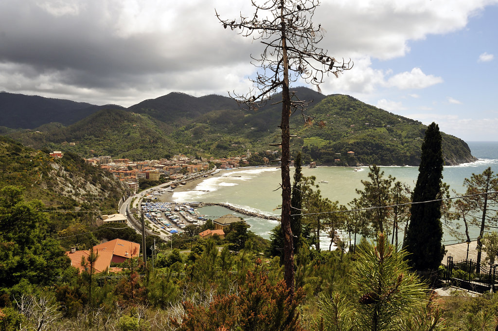 cinque terre - zwischen bonassola und levanto (05) - blick auf l