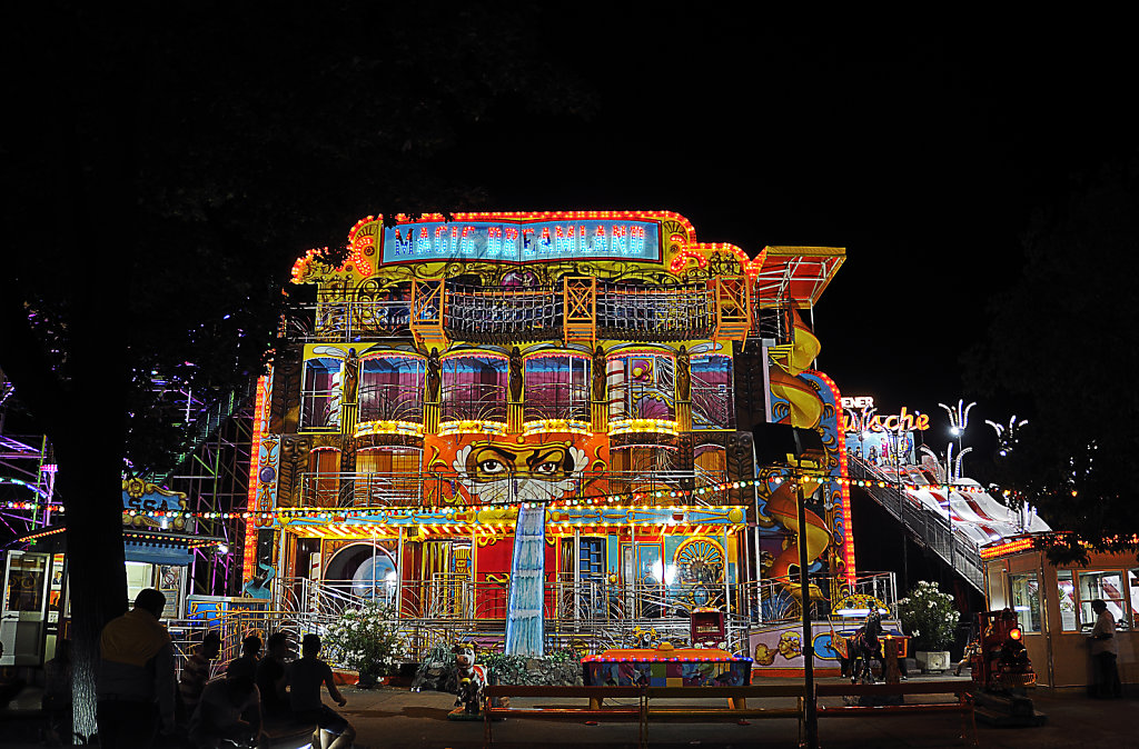 österreich - wien - night shots – prater - dreamland