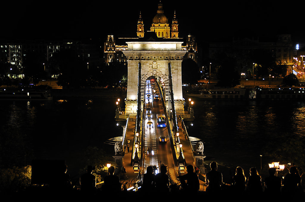 ungarn - budapest - night shots - viewpoint 