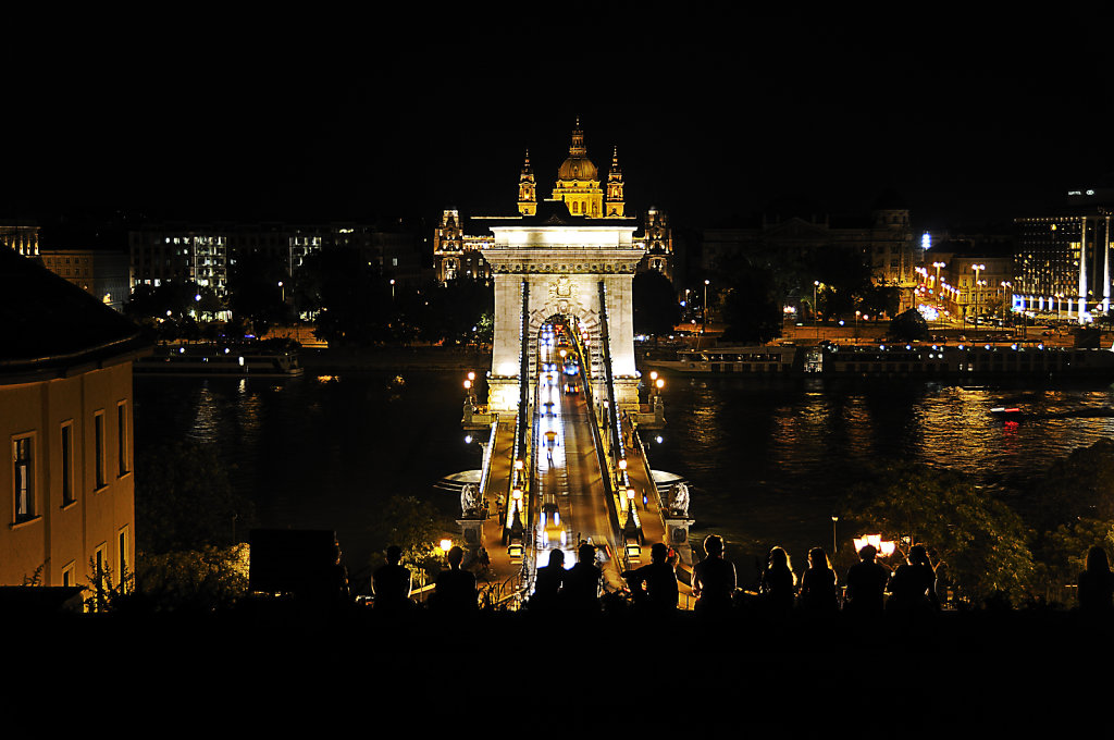 ungarn - budapest - night shots - viewpoint part two