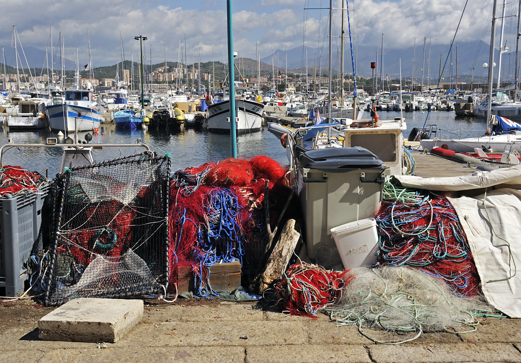 korsika  - ajaccio – im hafen