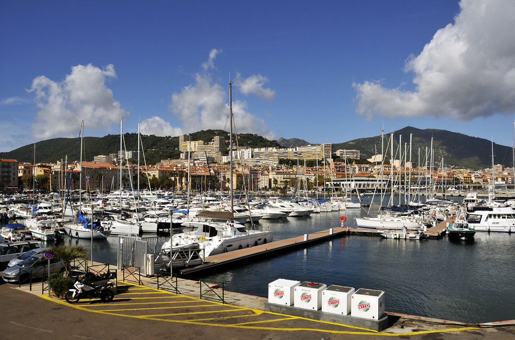 korsika  - ajaccio –  port tino rossi