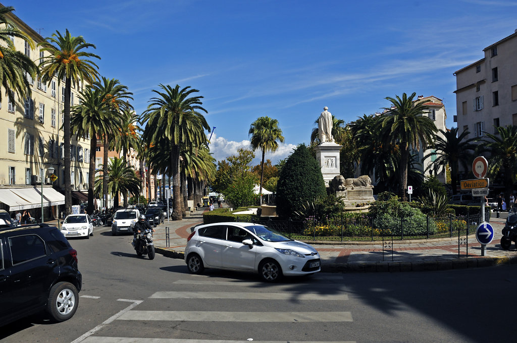 korsika  - ajaccio – place foch