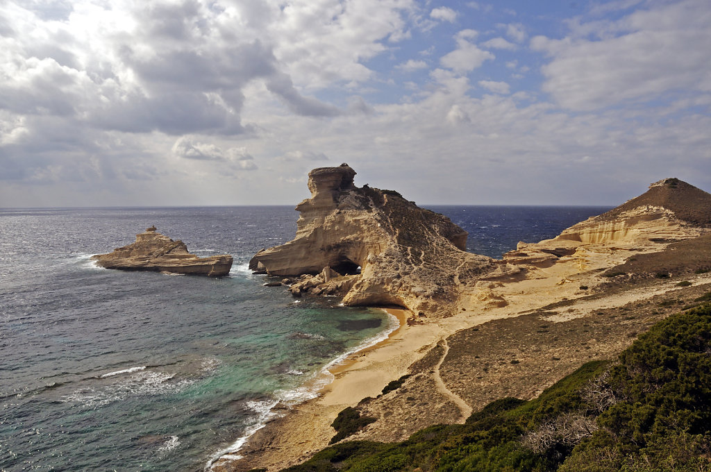 korsika  -  bonifacio -  am capo pertusato - ile st-antoine teil