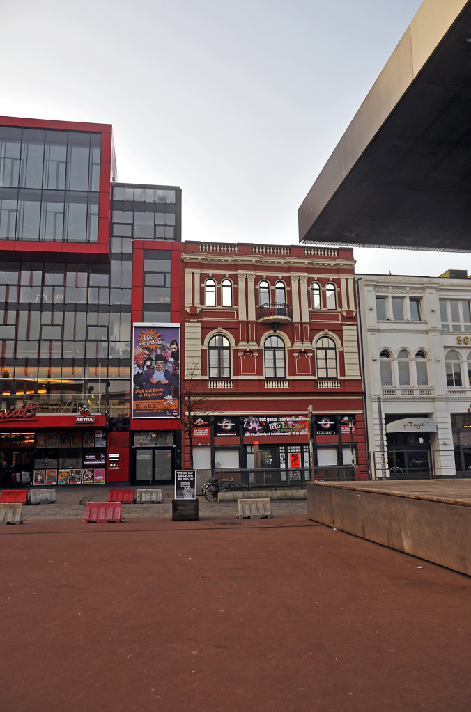 hamburg – st.pauli - spielbudenplatz - potemkin