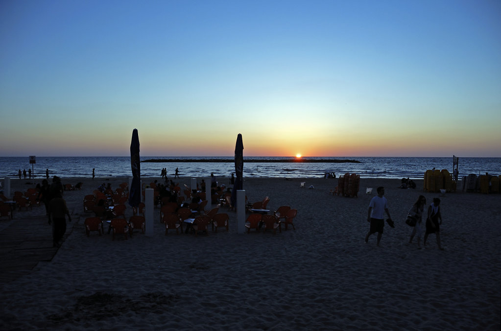 israel – tel aviv - sonnenuntergang am strand teil 2