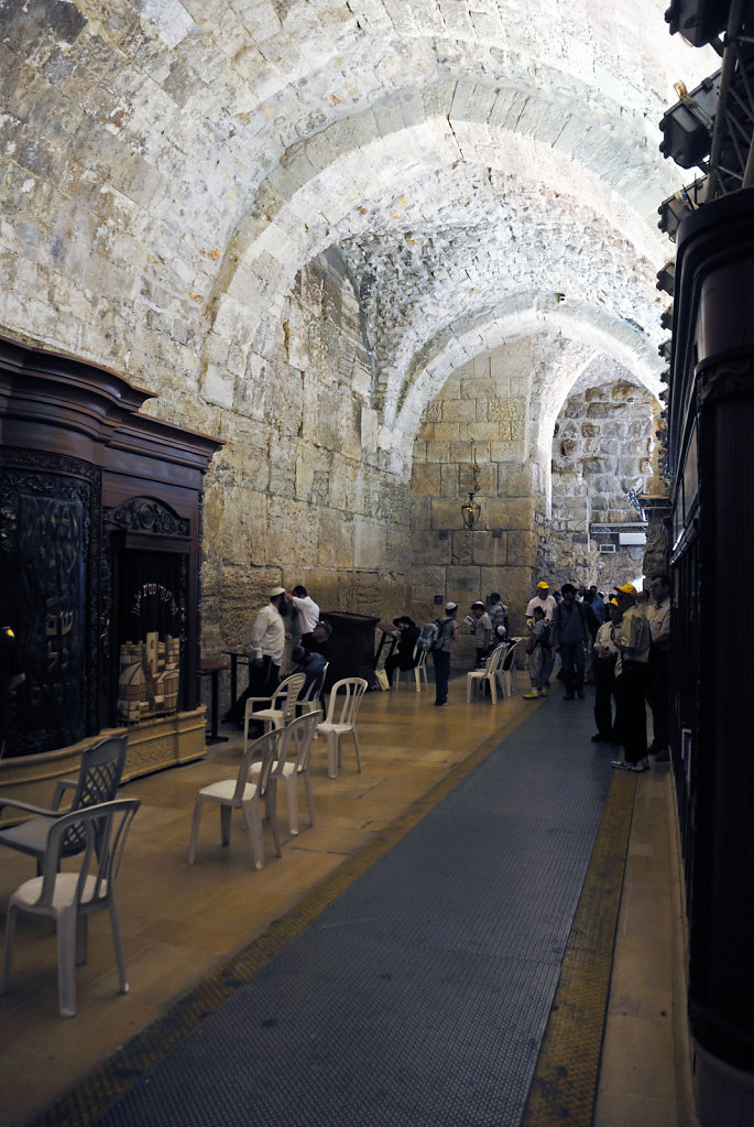 israel – jerusalem - die klagemauer - der tunnel