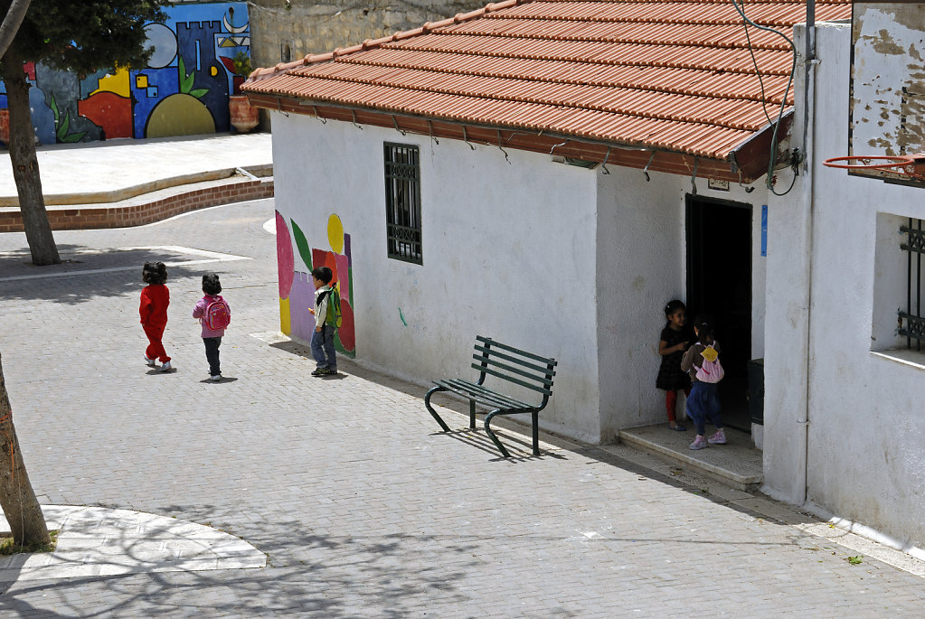 israel – jerusalem - der blick von der mauer - der schulhof te